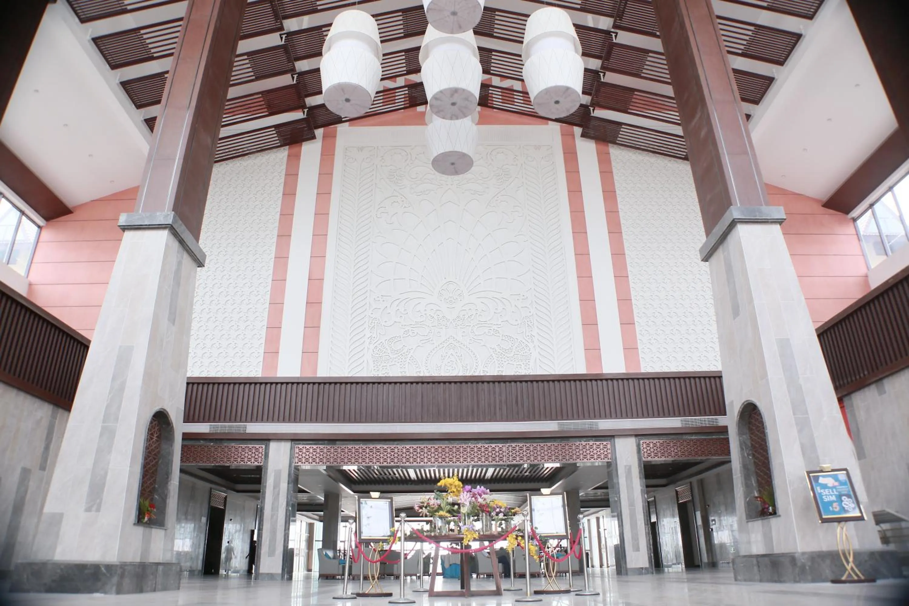 Sealong Bay ZhongQi Conifer Hotel 海龙湾中启康年酒店