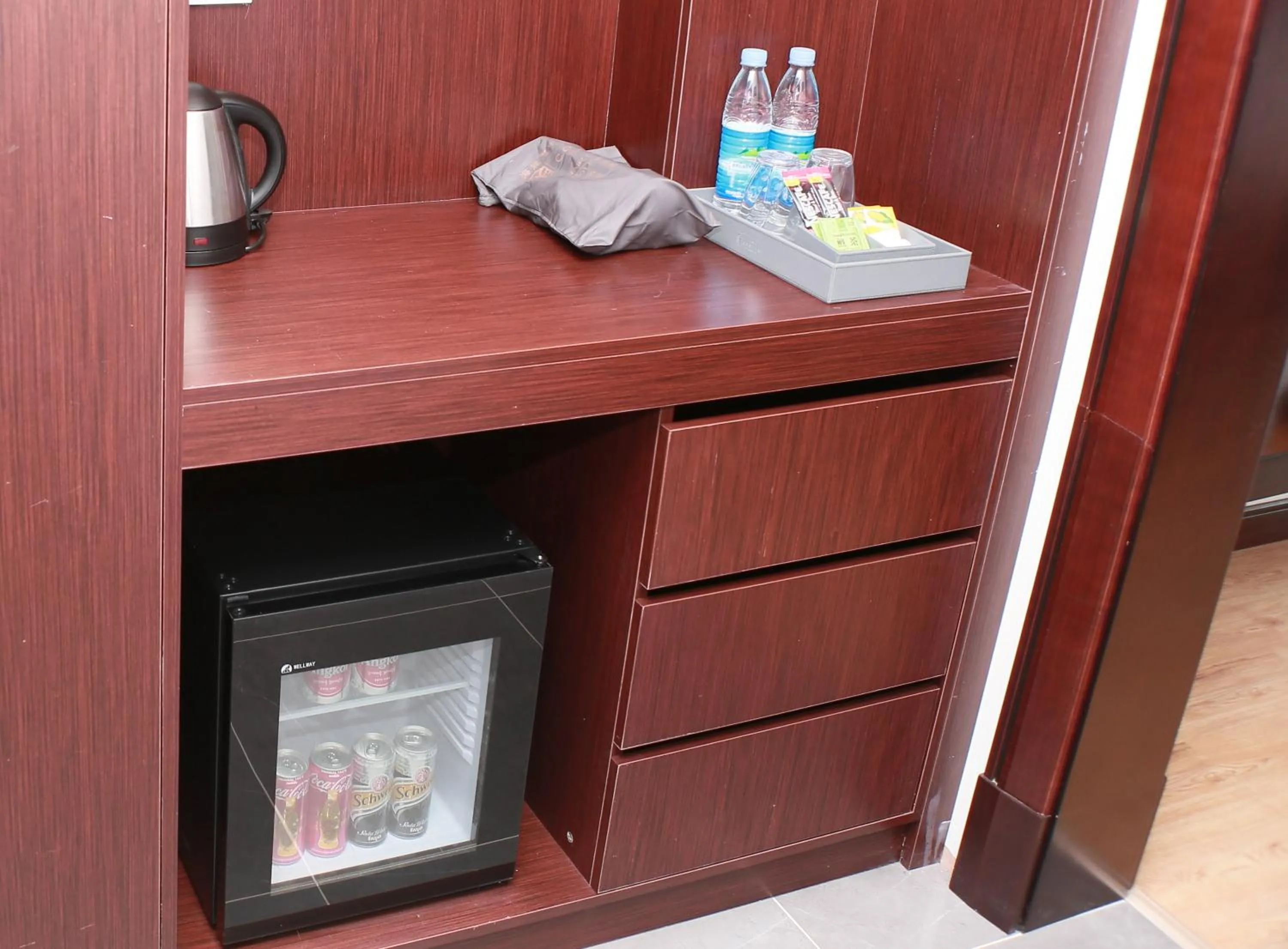 Sealong Bay ZhongQi Conifer Hotel 海龙湾中启康年酒店