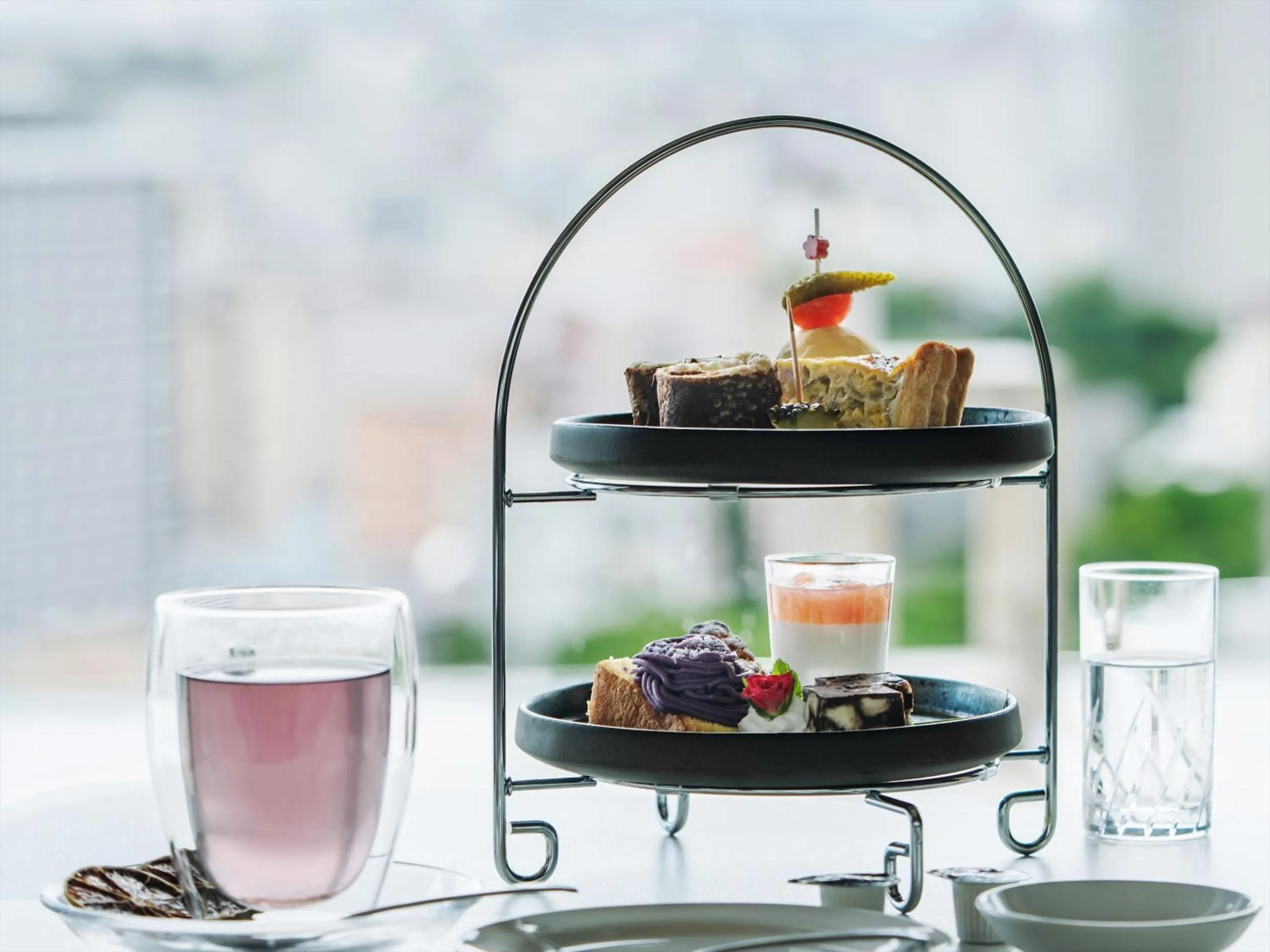 Lounge or bar in HOTEL STRATA NAHA