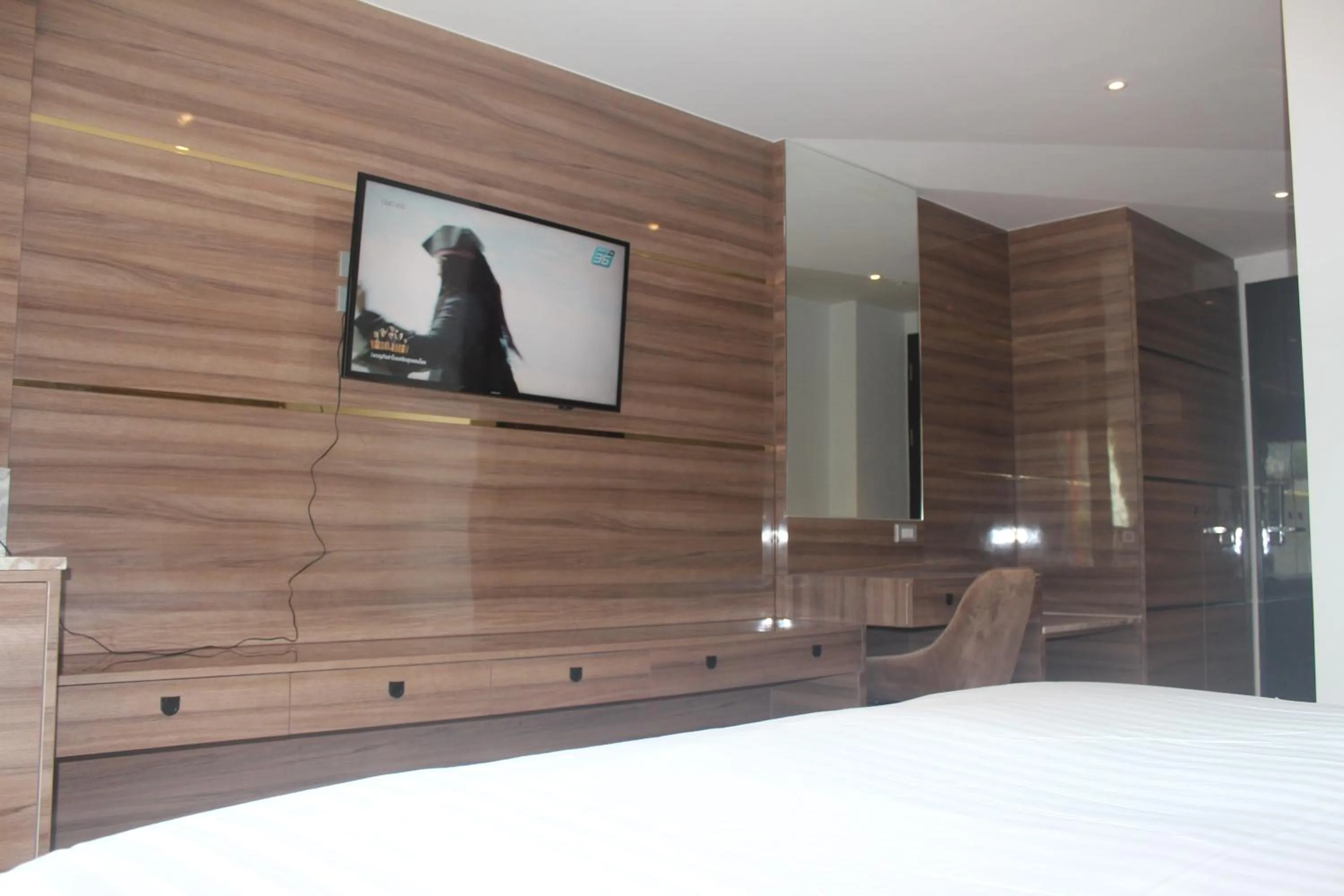 TV and multimedia, Bed in H-District Boutique Poshotel