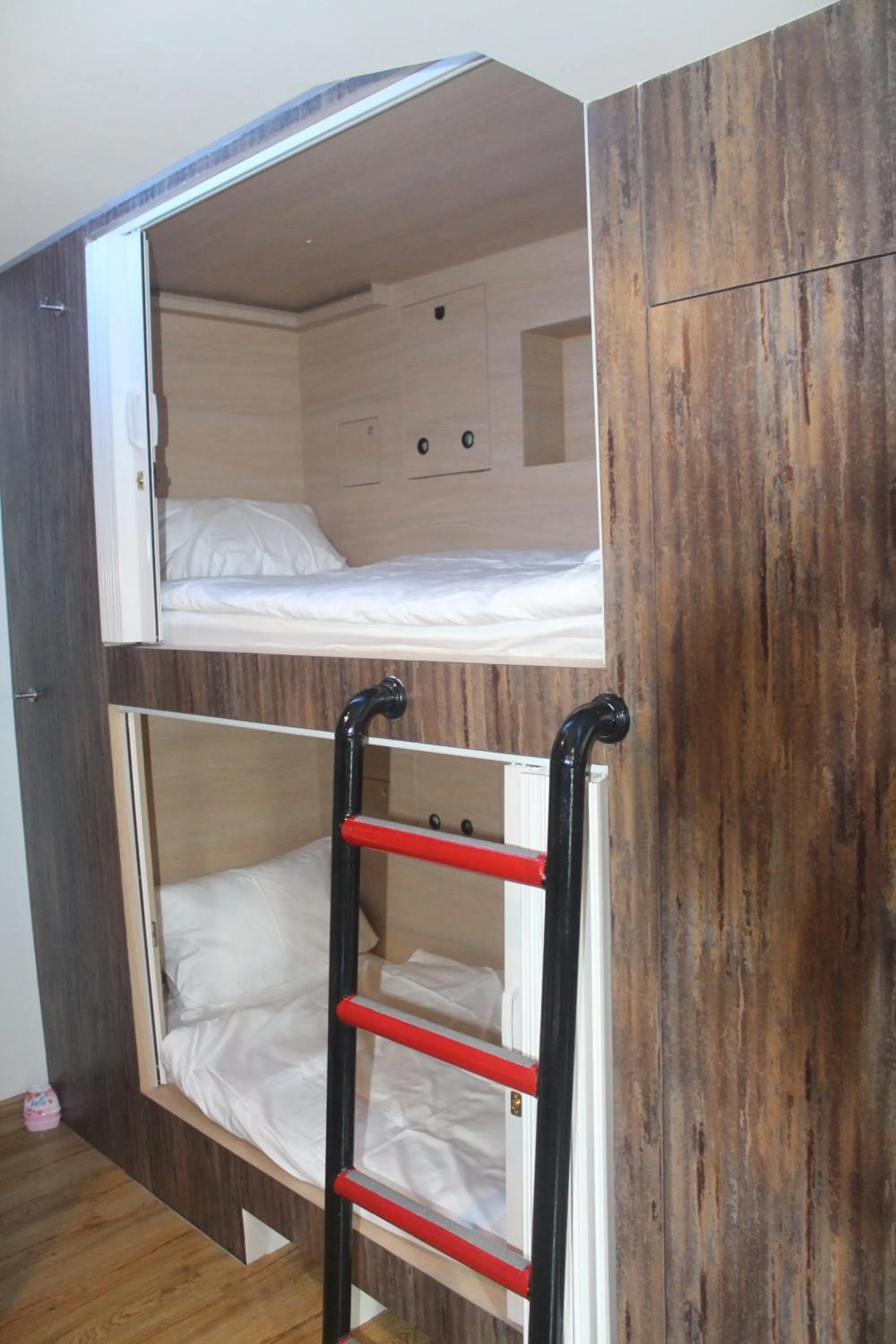 bunk bed, Bed in H-District Boutique Poshotel