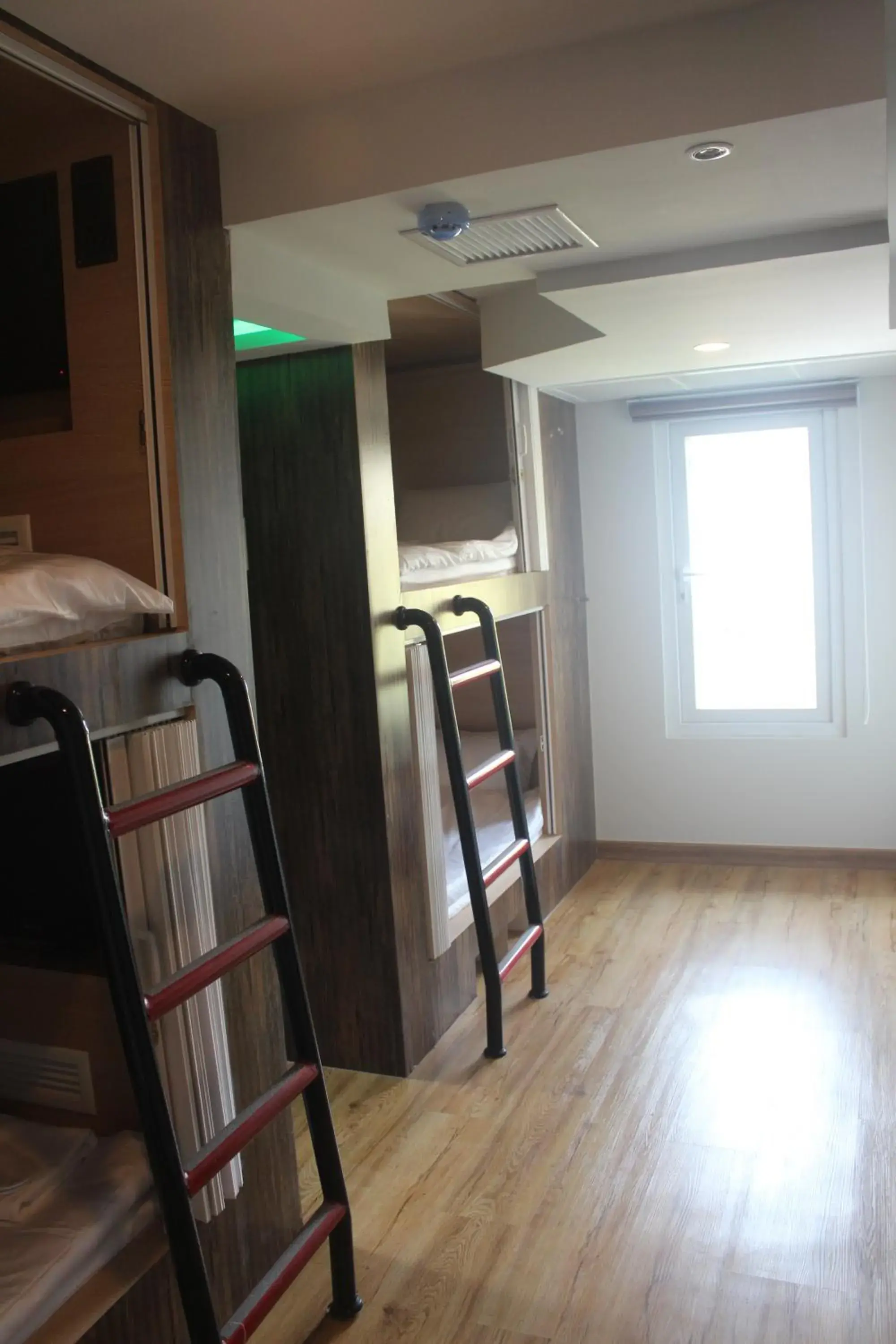 Decorative detail, Bed in H-District Boutique Poshotel Decorative detail, Bed in H-District Boutique Poshotel