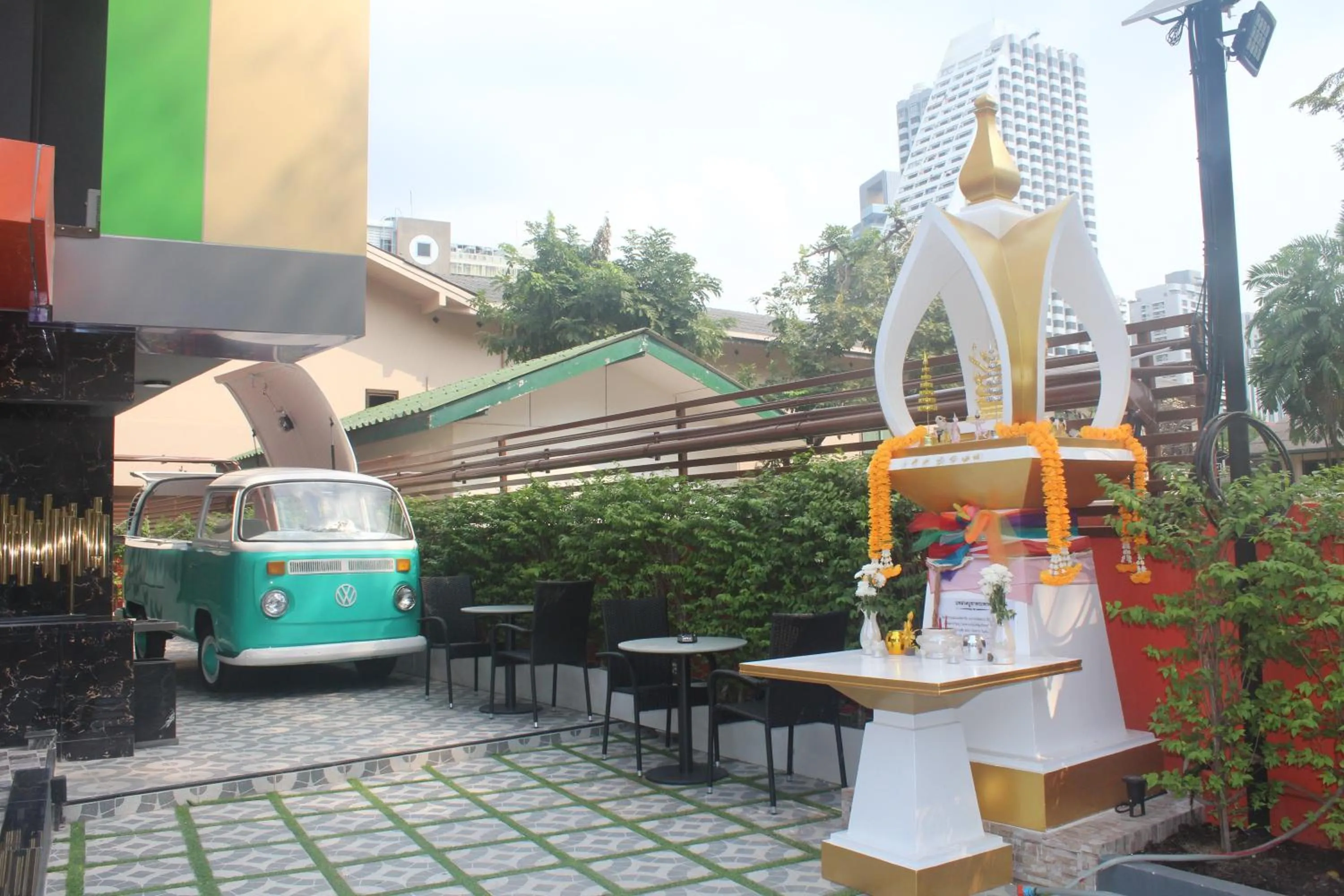 Lounge or bar in H-District Boutique Poshotel