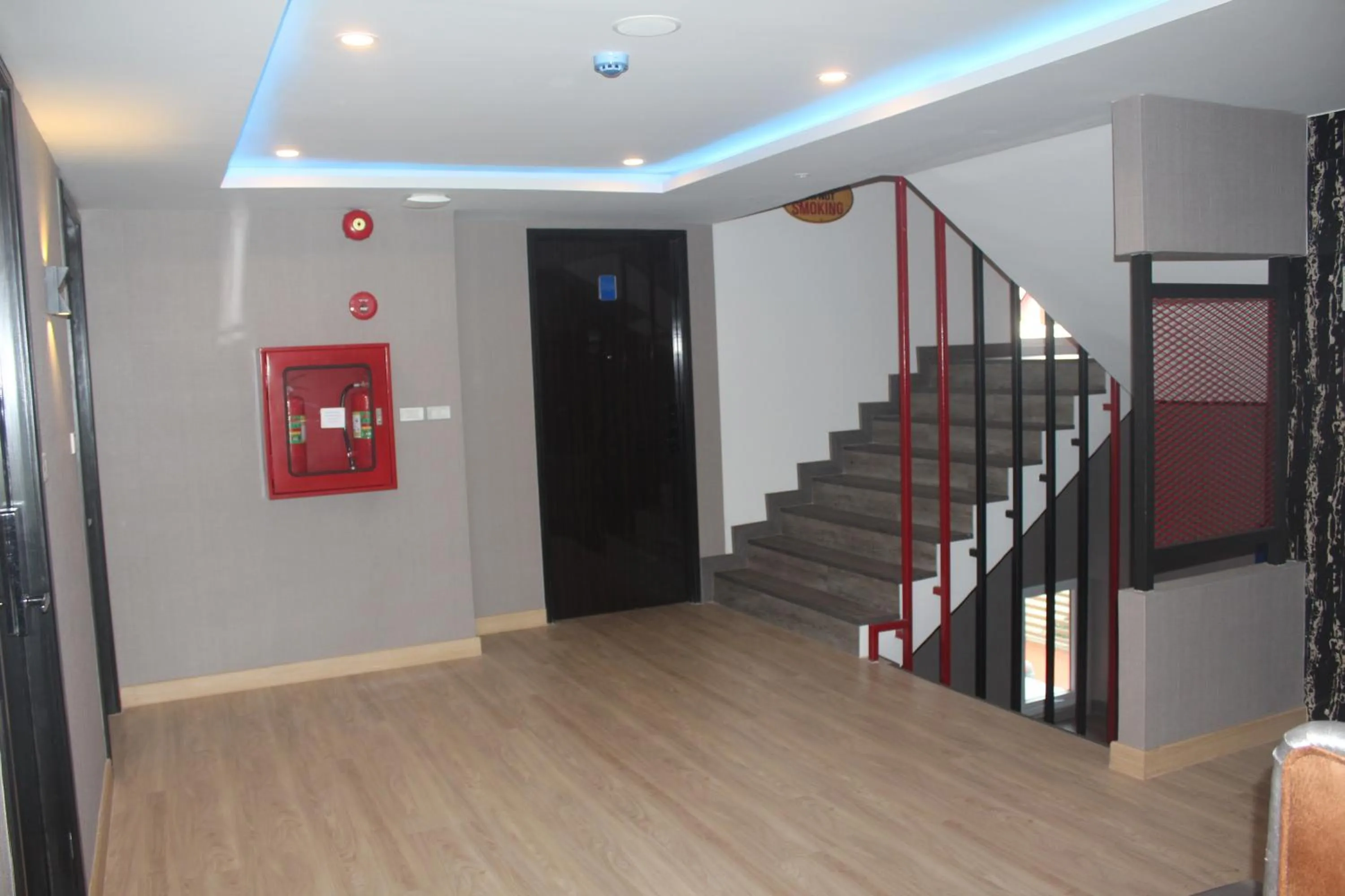 Property building in H-District Boutique Poshotel