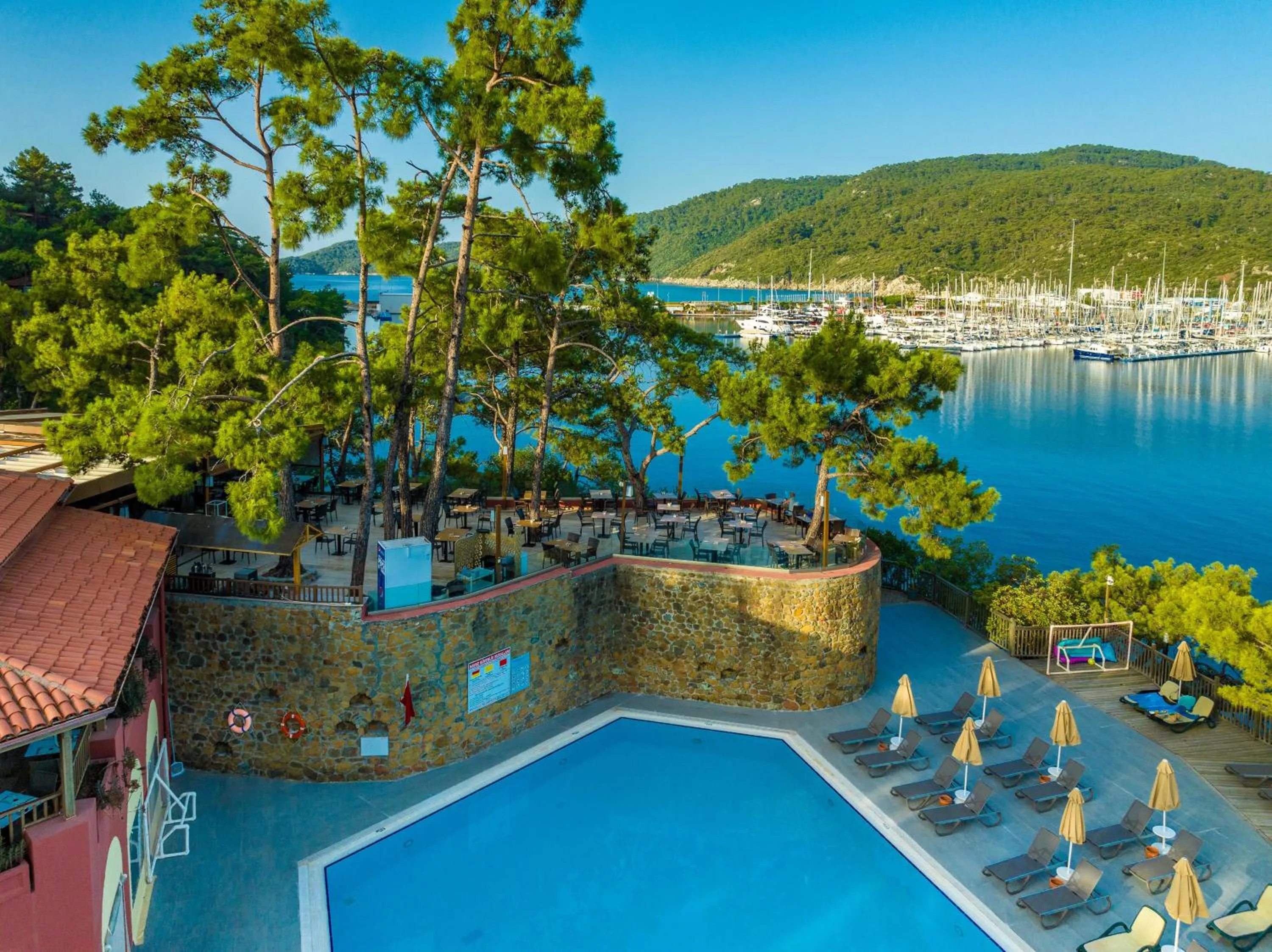 Swimming pool in Marmaris Bay Resort - Adults Only