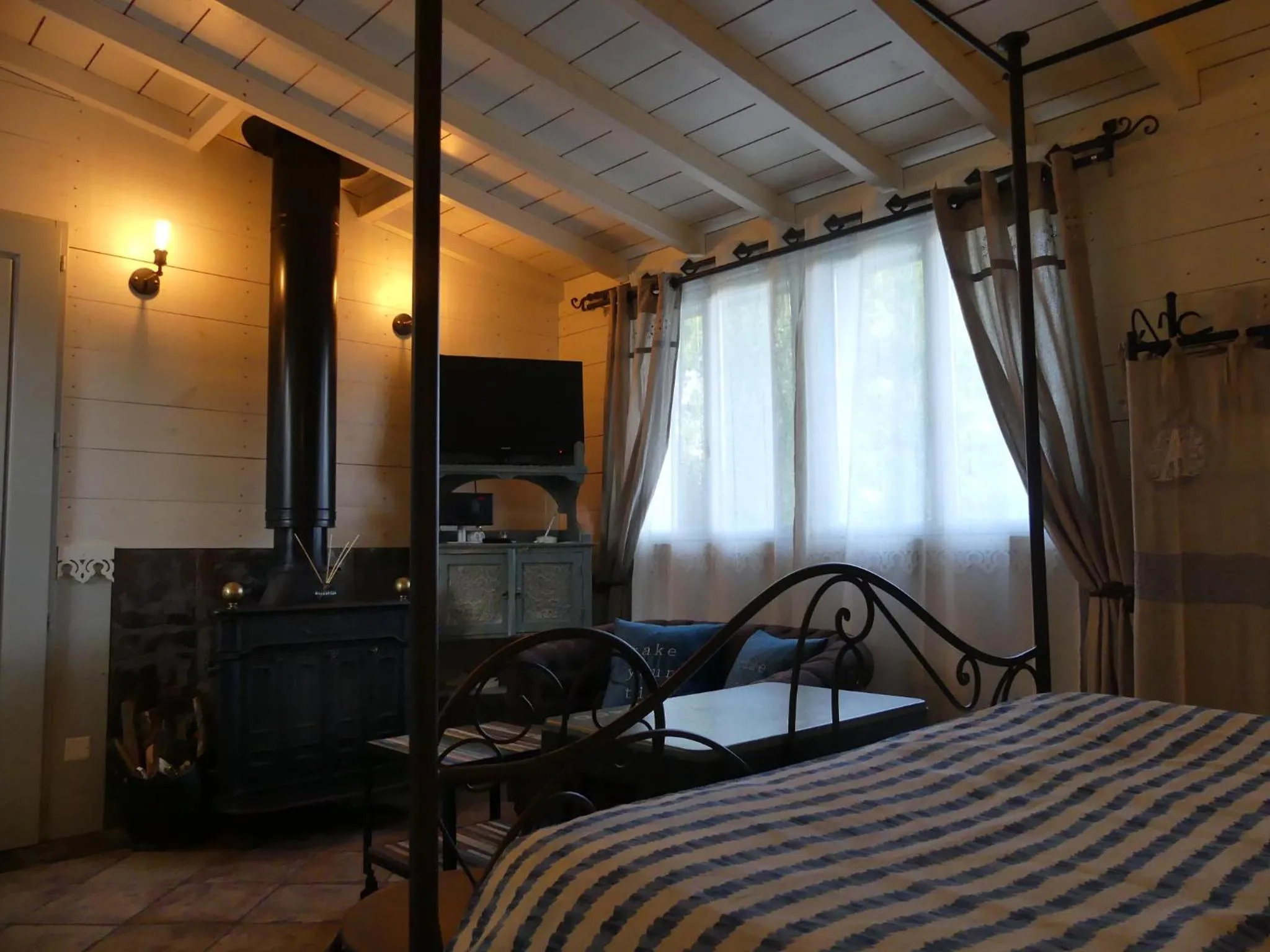 Bedroom, Bed in Domaine de l’Escuderia