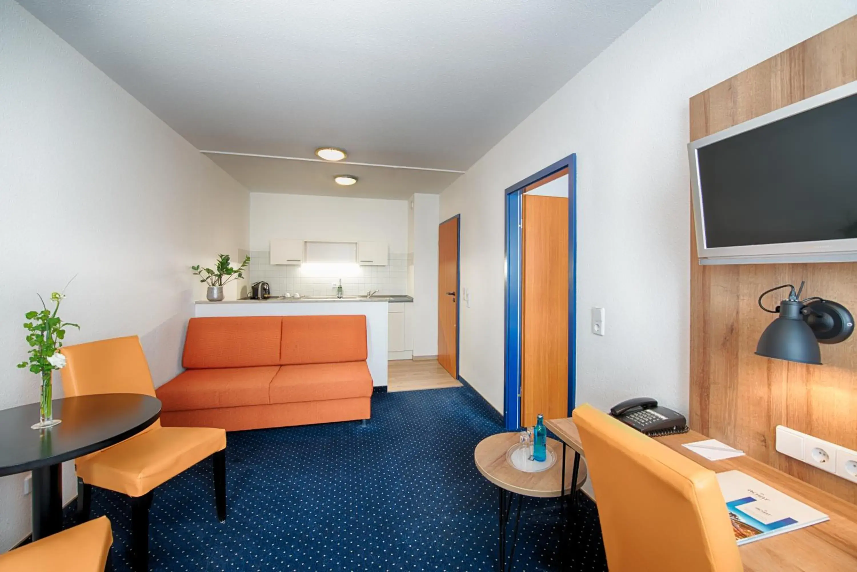 Photo of the whole room in ACHAT Hotel Dresden Altstadt Photo of the whole room in ACHAT Hotel Dresden Altstadt