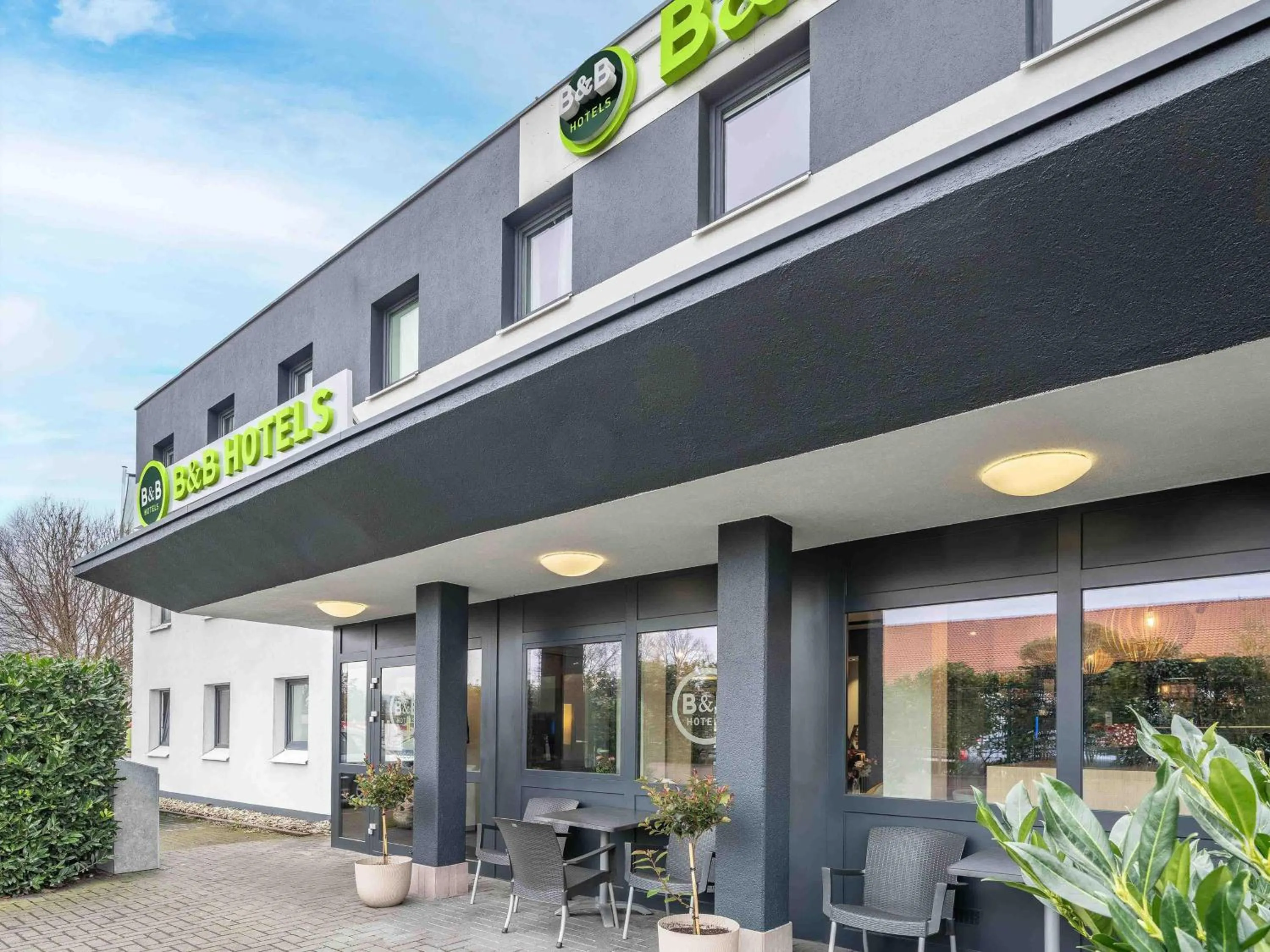 Property building in B&B HOTEL Mainz-Süd