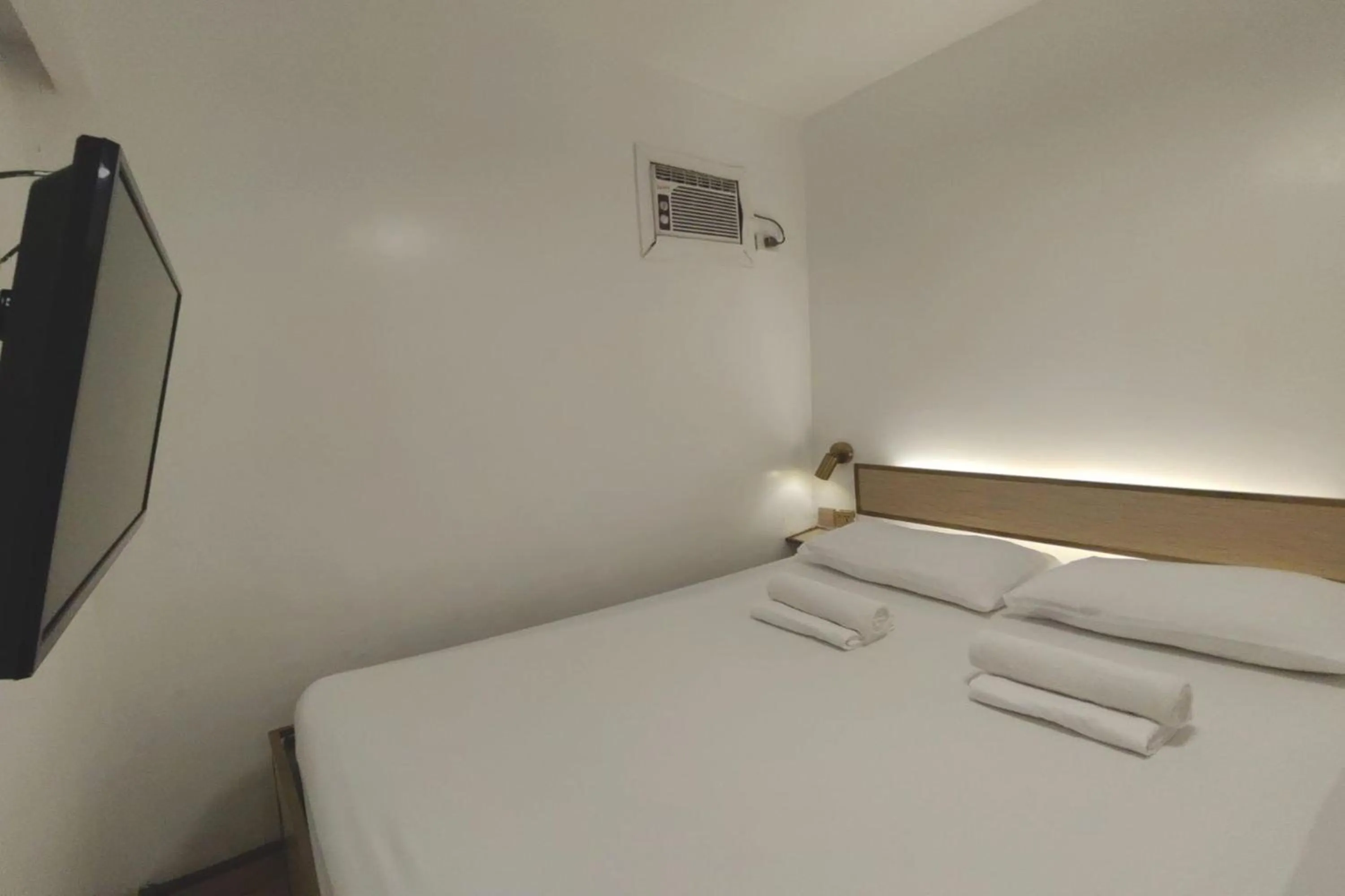 Bed in VG Pension and Residences