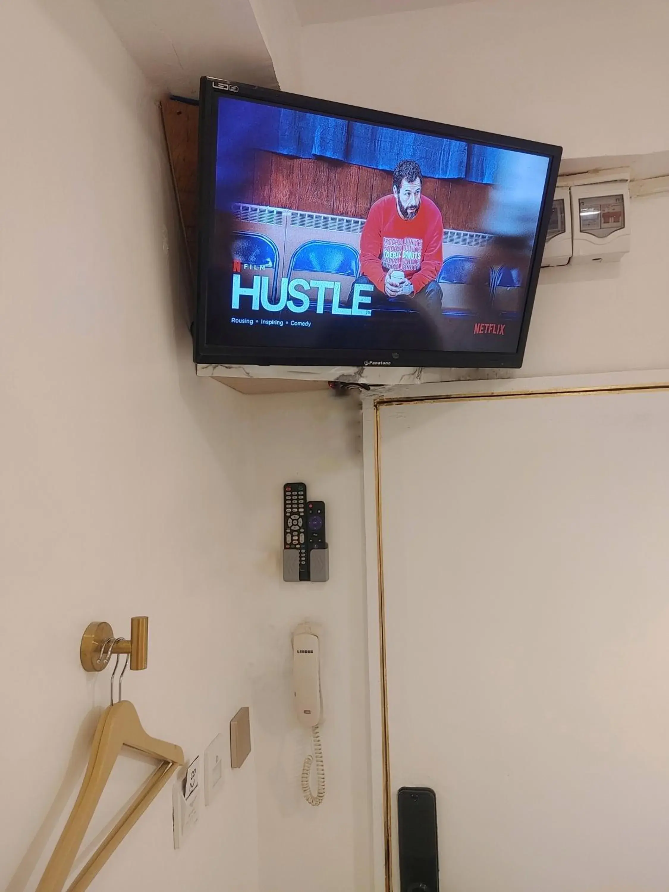 TV and multimedia in VG Pension and Residences TV and multimedia in VG Pension and Residences