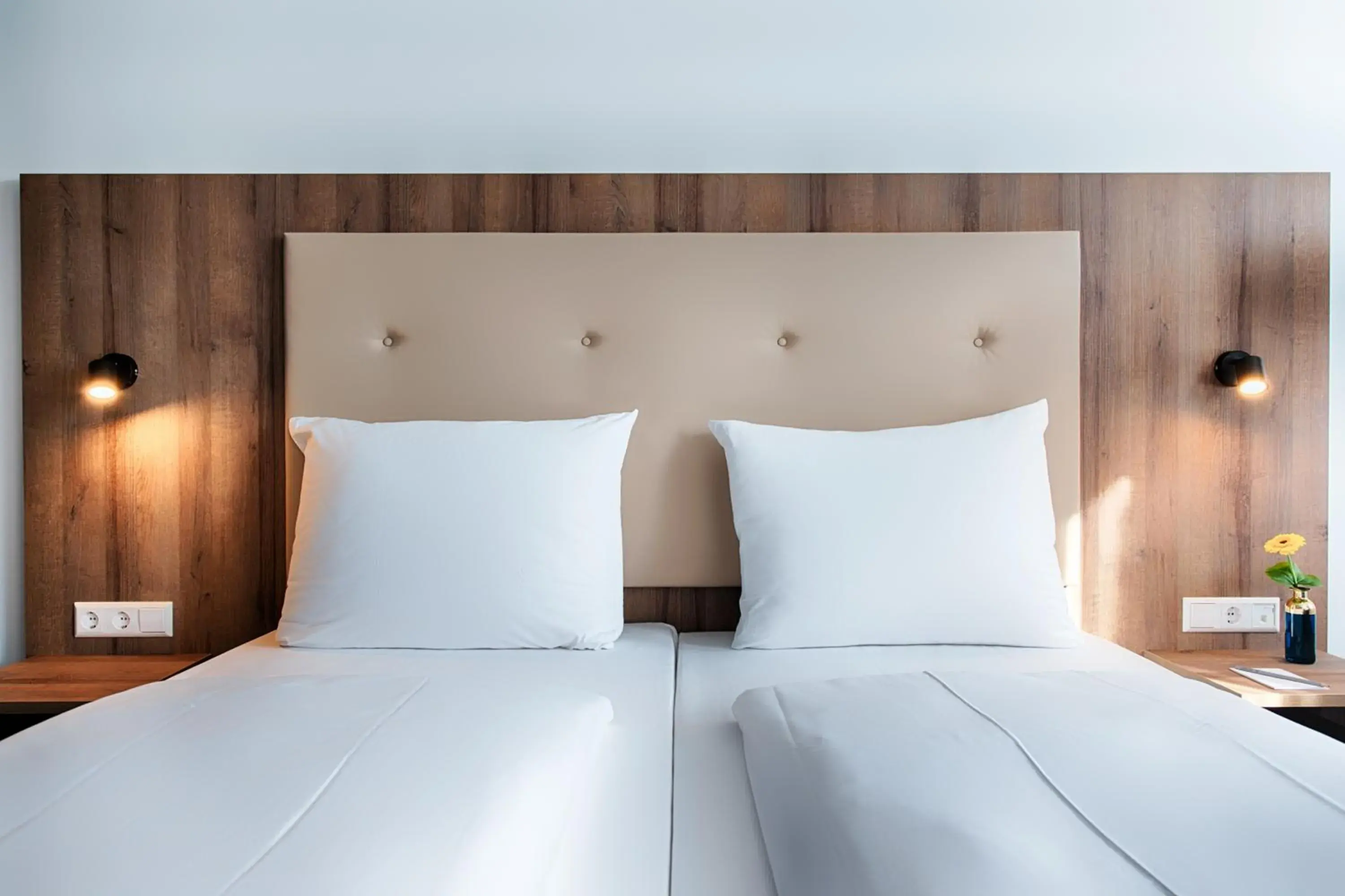 Bed in ACHAT Hotel Stuttgart Zuffenhausen Bed in ACHAT Hotel Stuttgart Zuffenhausen