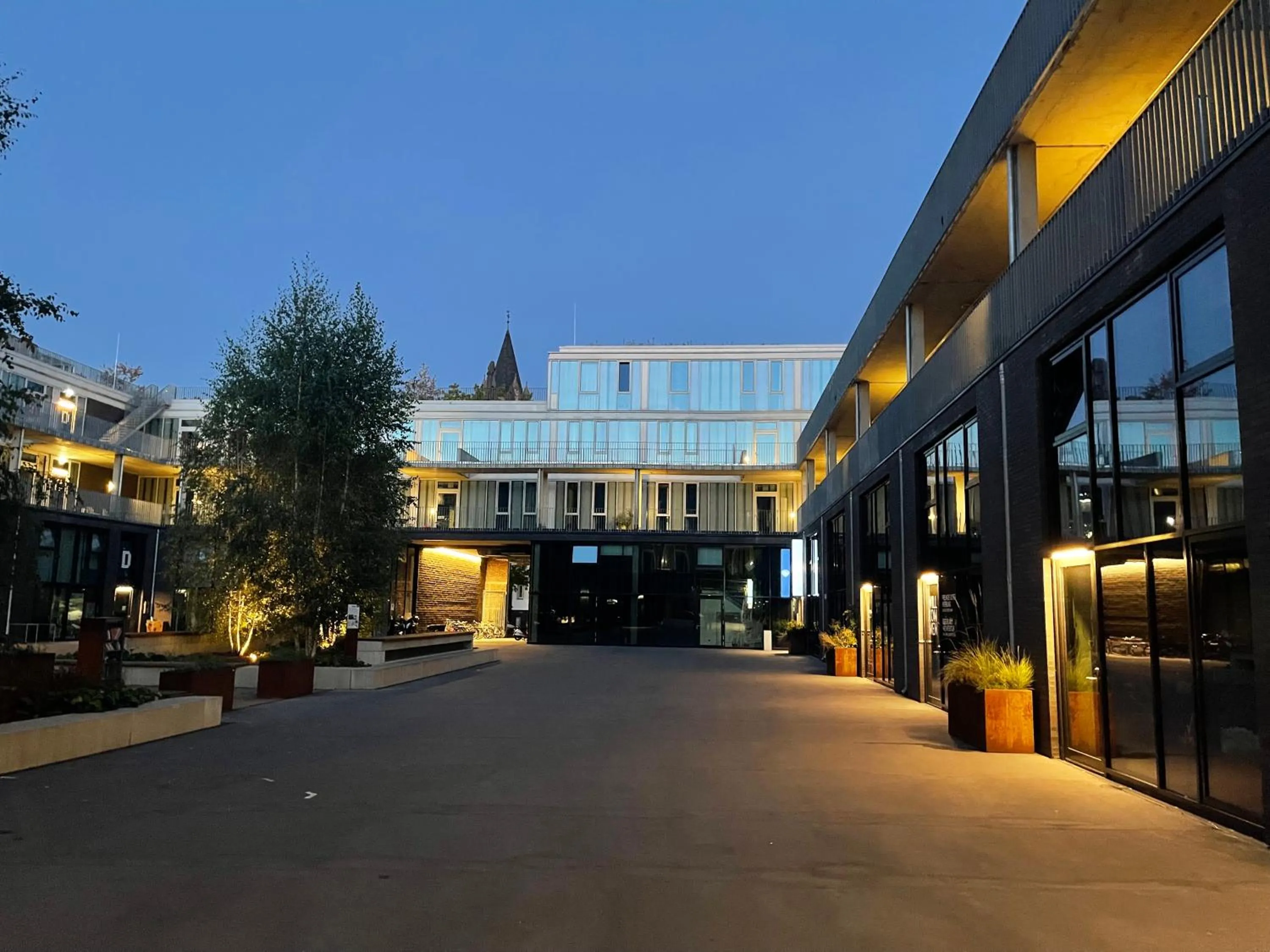 Property building in TheClouth