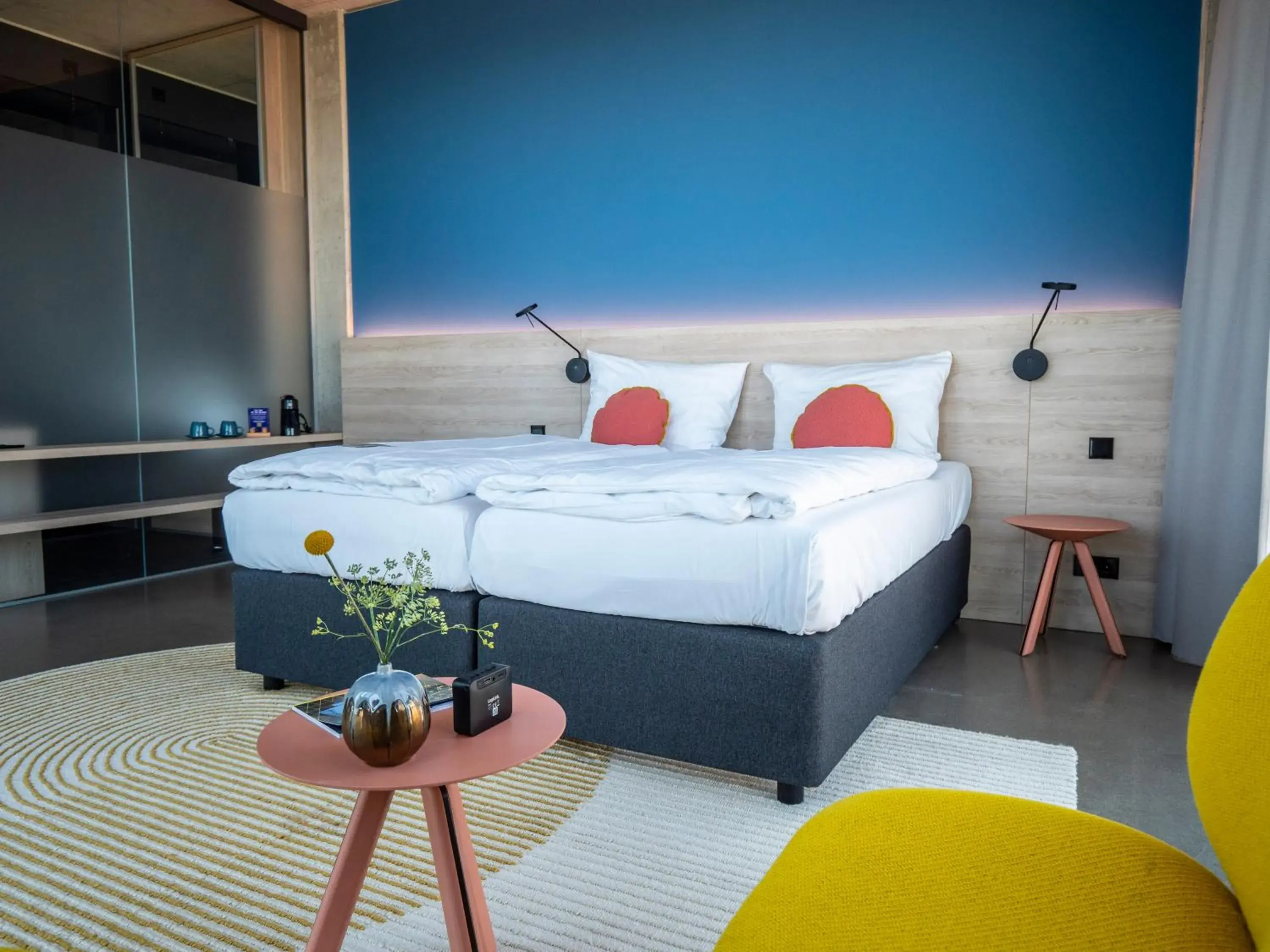 Photo of the whole room, Bed in TheClouth Photo of the whole room, Bed in TheClouth