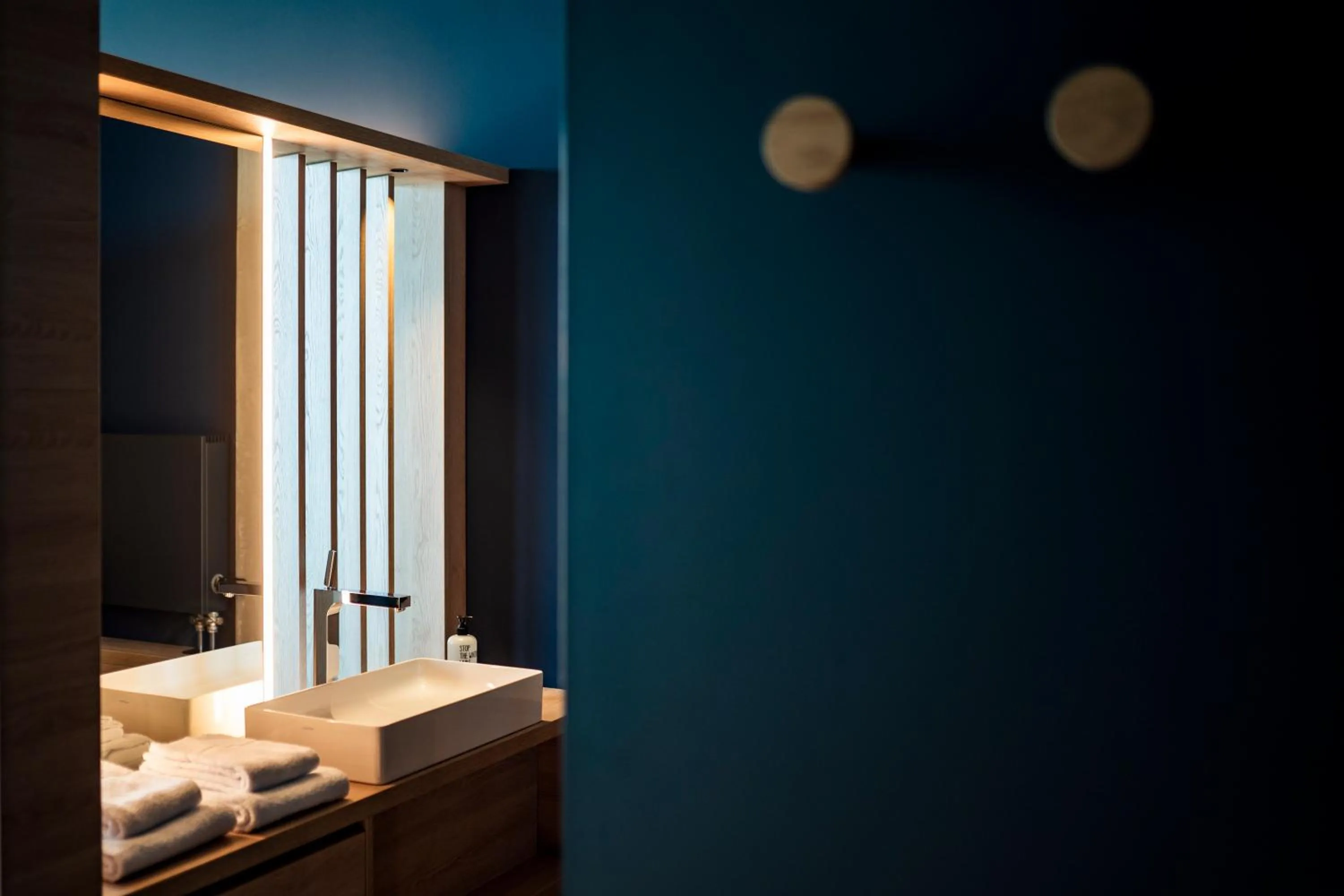 Bathroom in TheClouth