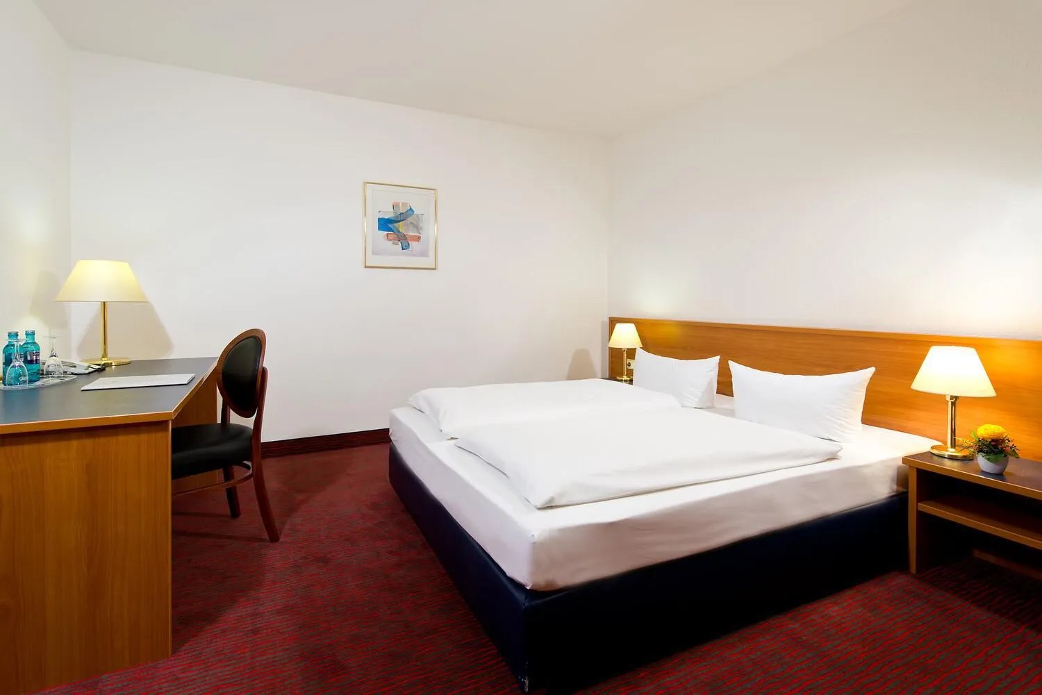 Bed in ACHAT Hotel Darmstadt Griesheim
