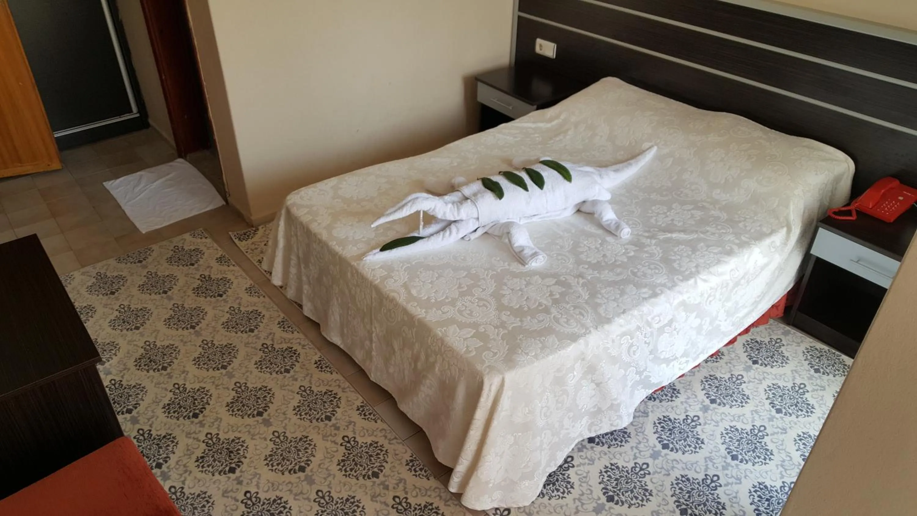Bed in Kartal Hotel