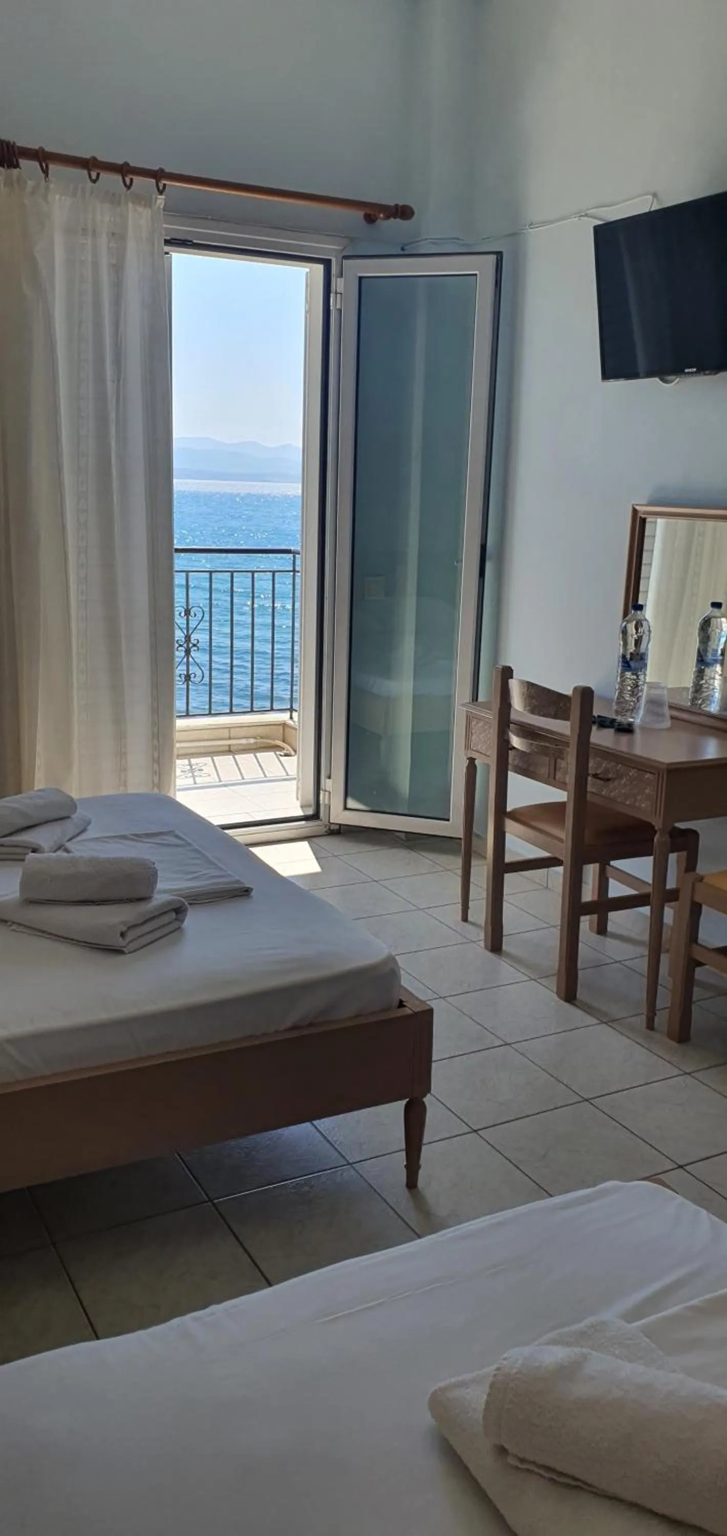 Sea view, Bed in Artemis Hotel