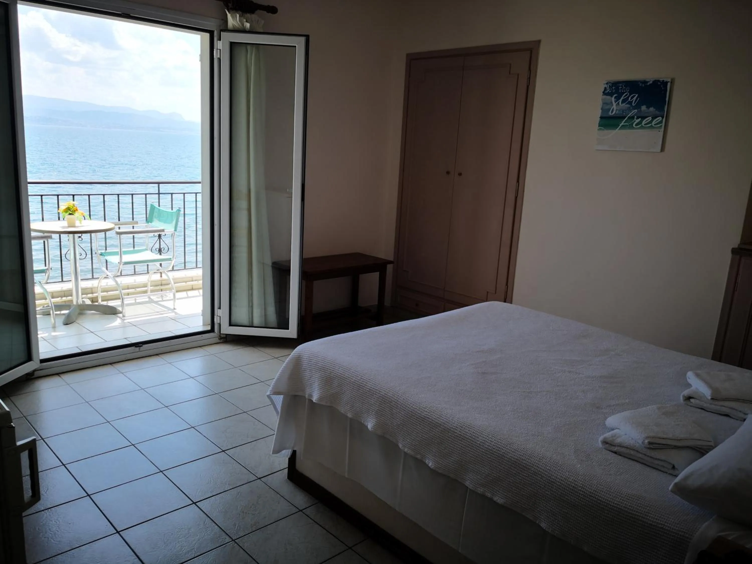Sea view, Bed in Artemis Hotel