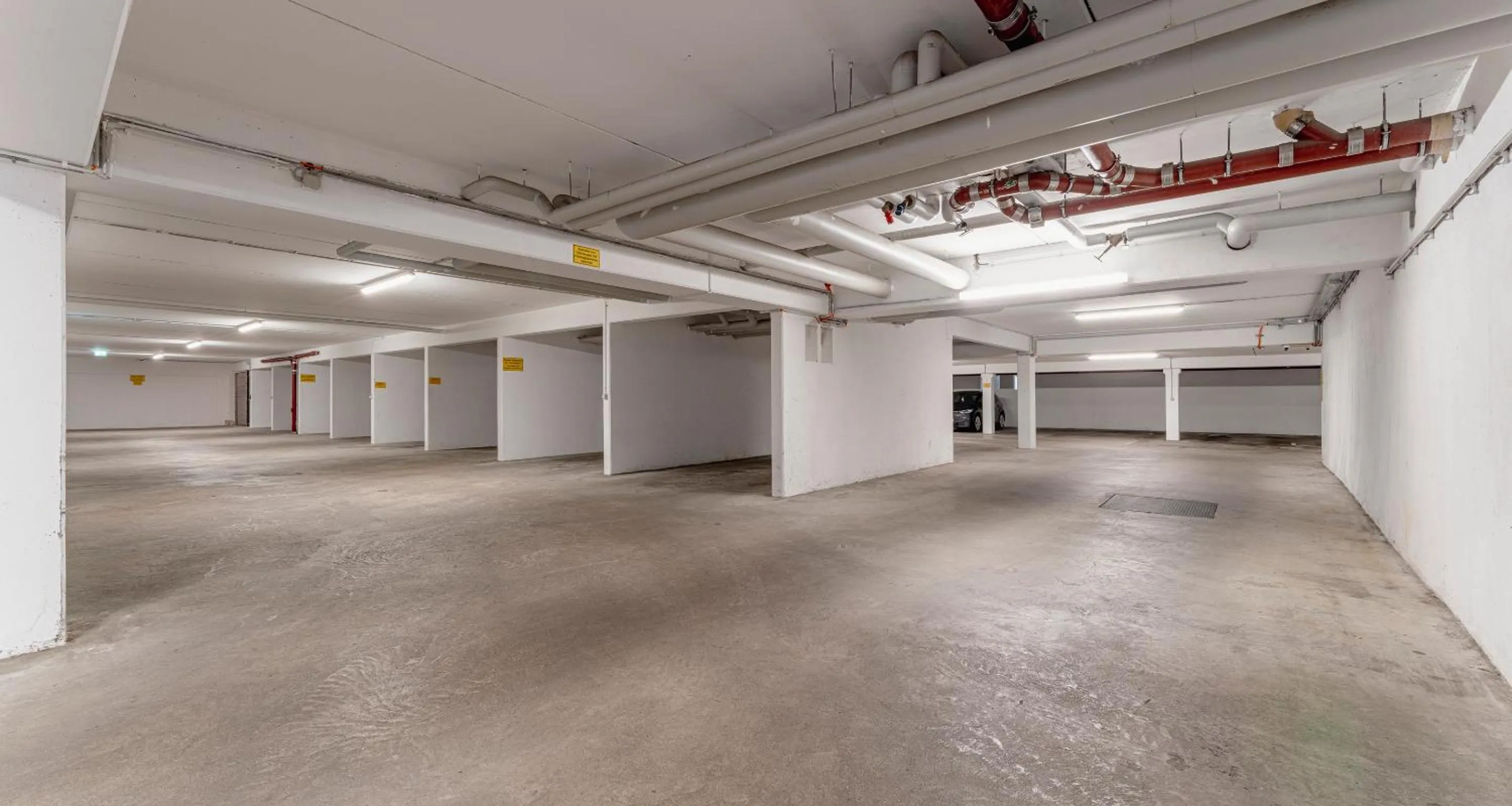 Parking in PLAZA INN Karlsruhe Nord