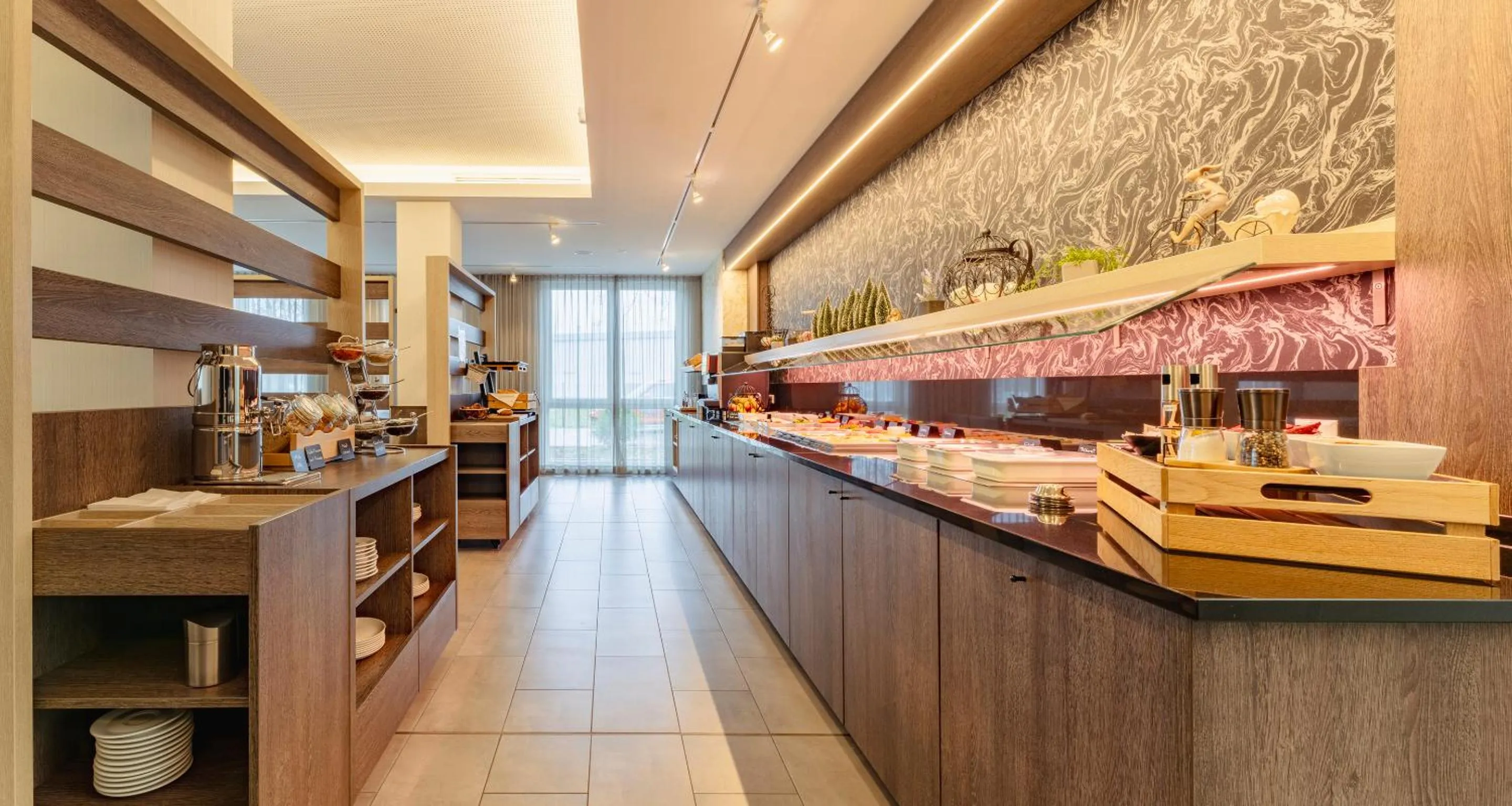 Breakfast in PLAZA INN Karlsruhe Nord