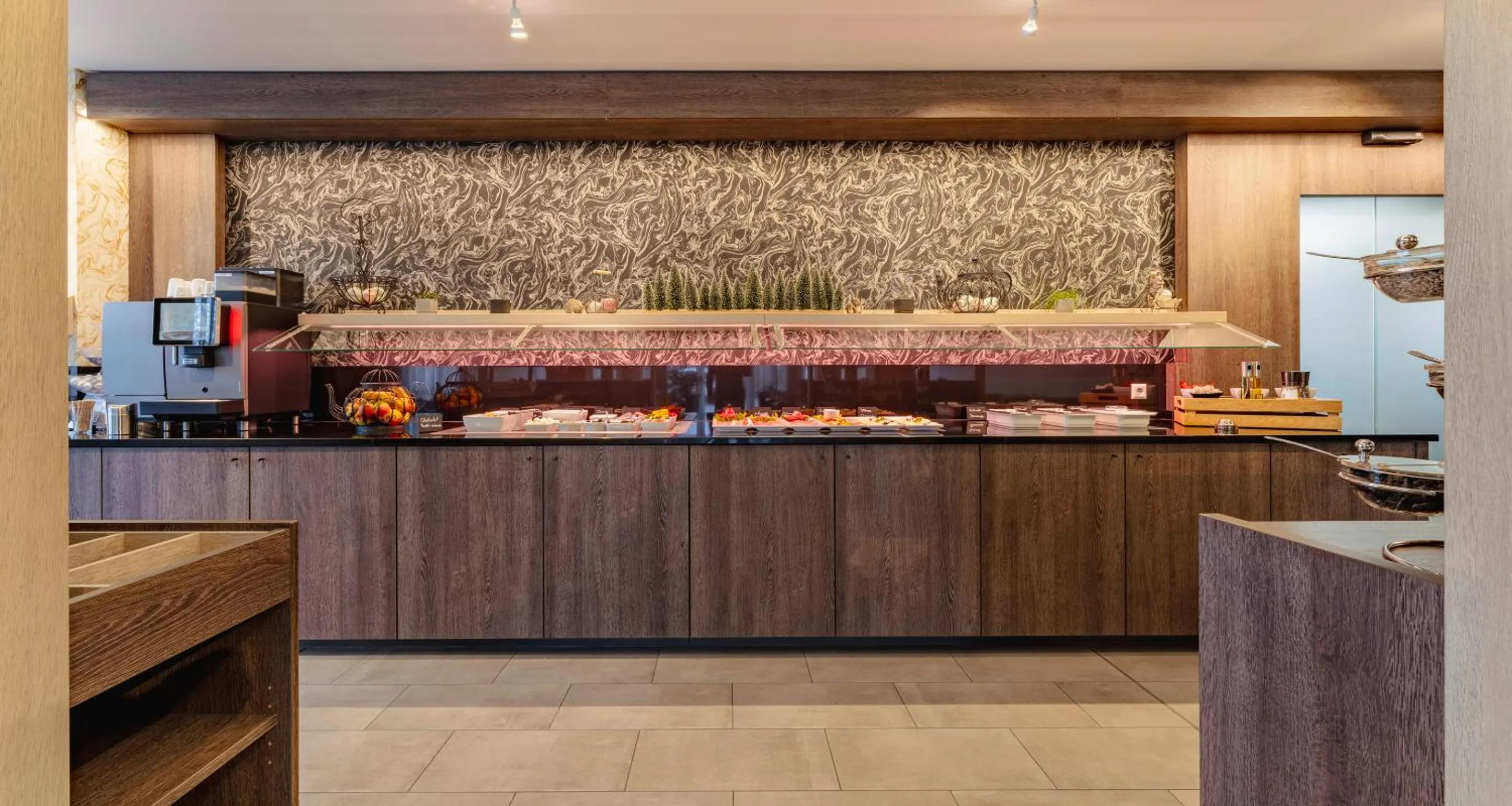 Buffet breakfast in PLAZA INN Karlsruhe Nord