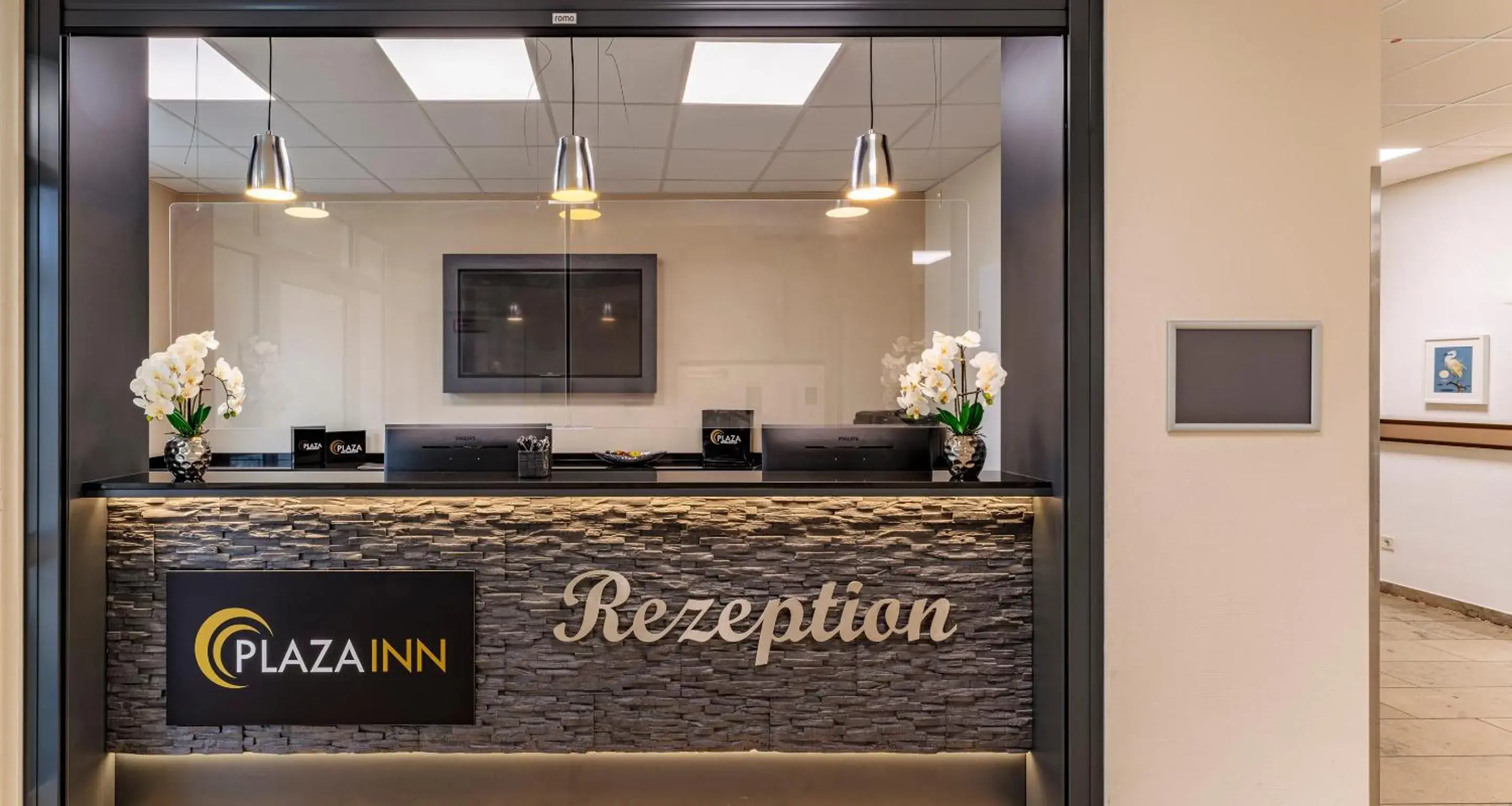 Lobby or reception in PLAZA INN Karlsruhe Nord Lobby or reception in PLAZA INN Karlsruhe Nord