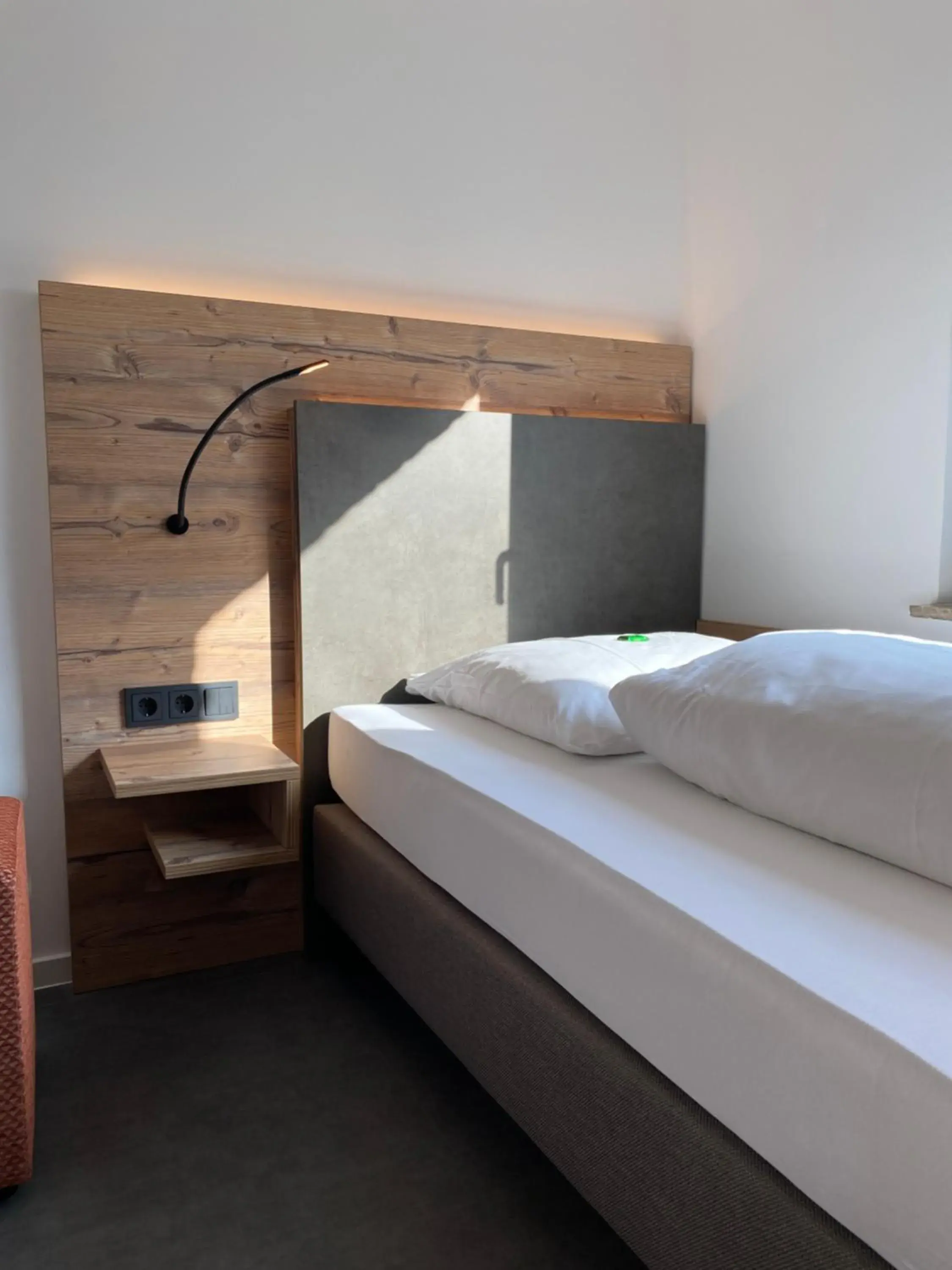 Superior Single Room - single occupancy in Hotel Mintarder Wasserbahnhof Superior Single Room - single occupancy in Hotel Mintarder Wasserbahnhof