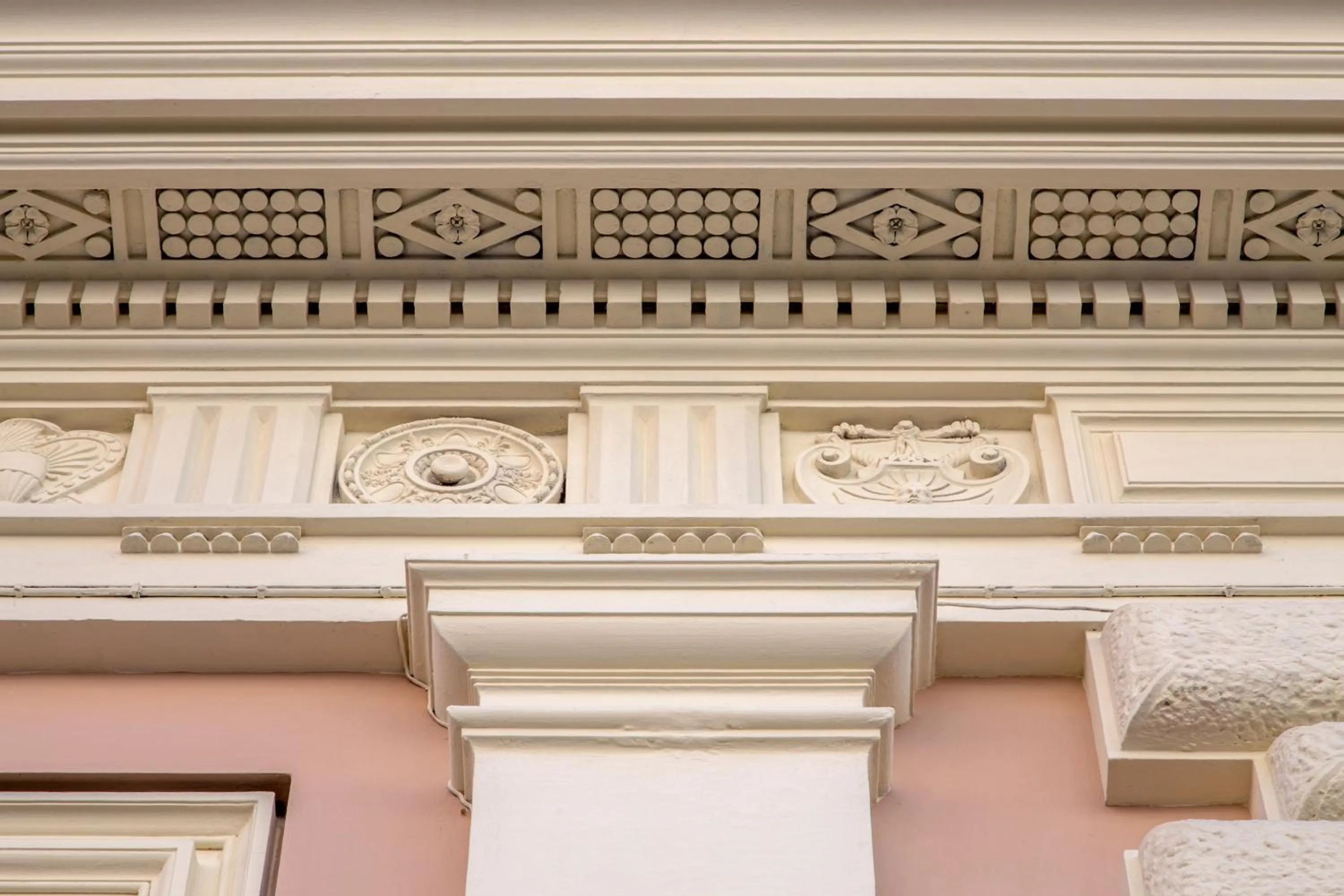 Decorative detail in Nazionale 51 Group