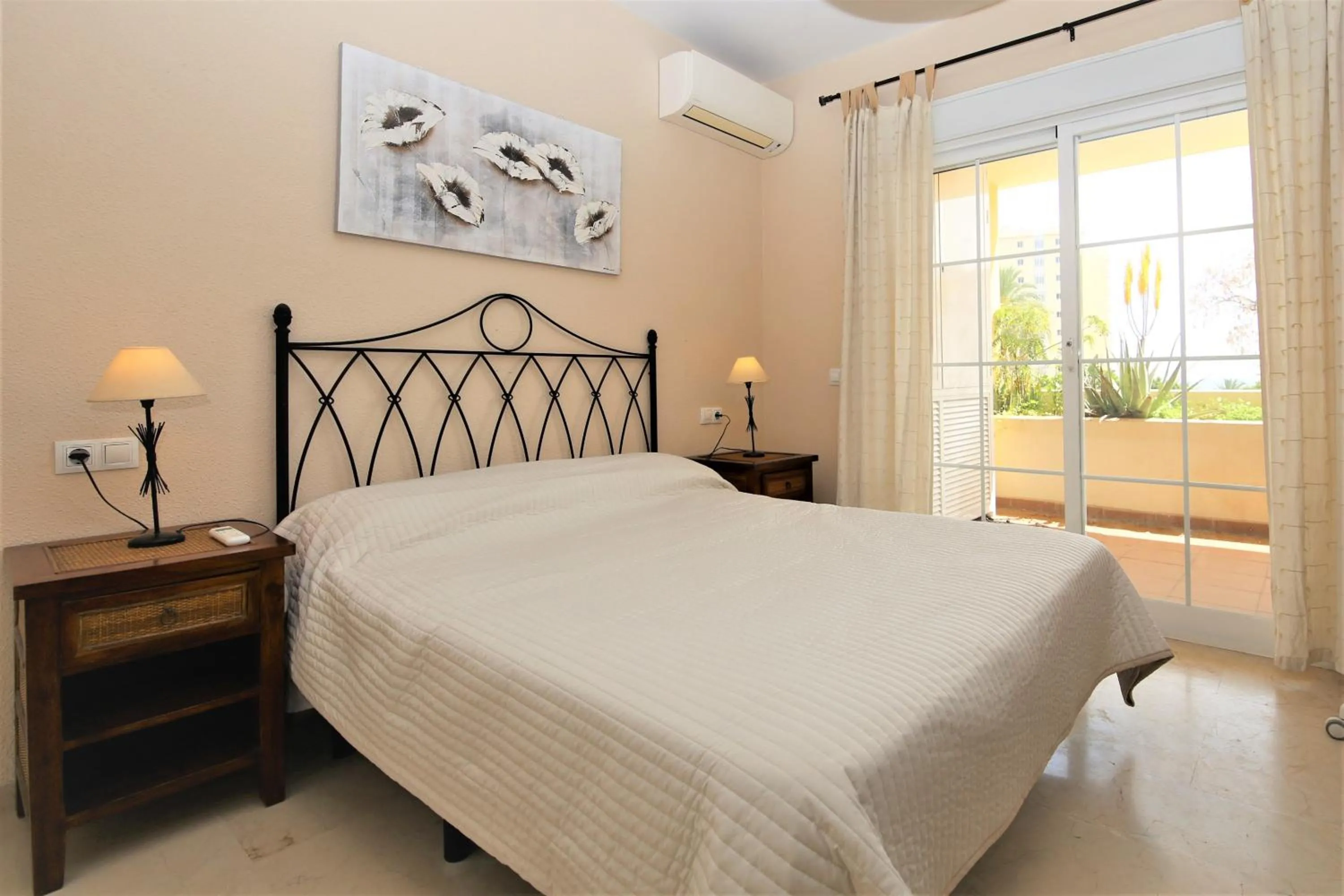 Estepona Port Apartment OLIVIAN