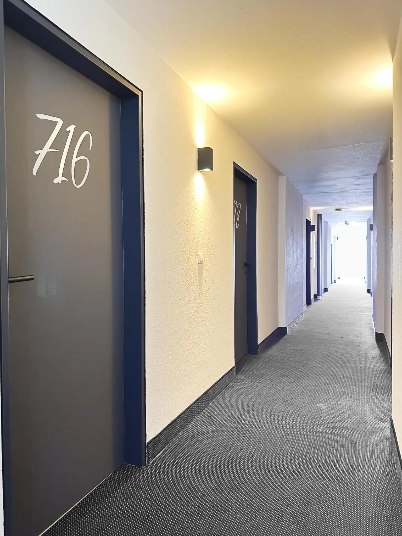 Decorative detail in ACHAT Hotel Frankfurt Airport