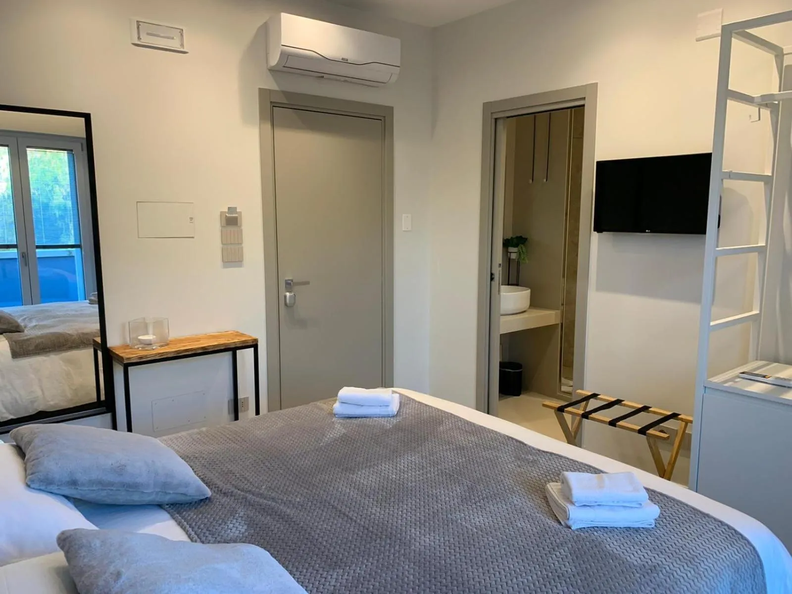 Photo of the whole room, Bed in B&B Dimora Vistamare