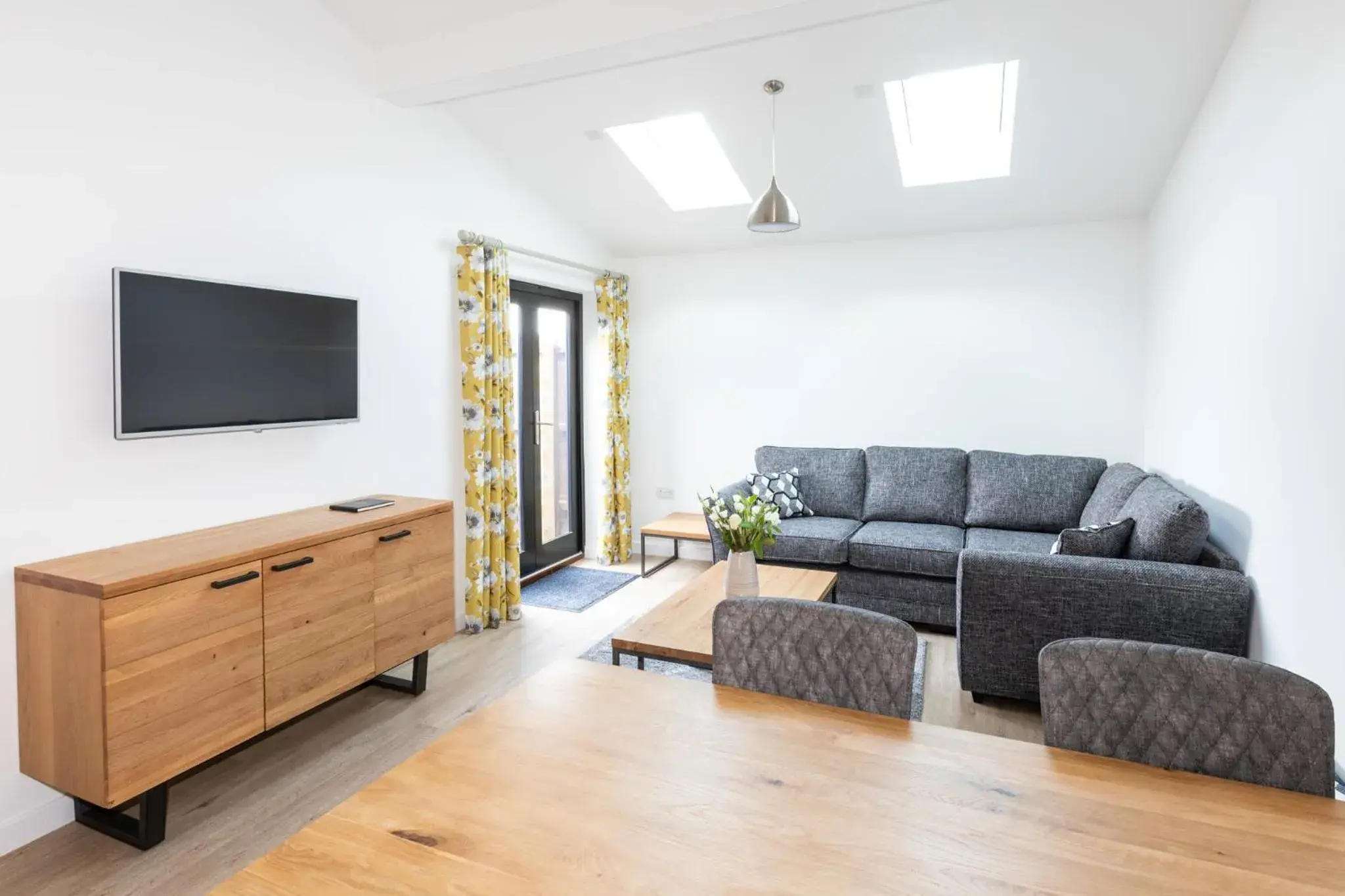 Living room in The Yard @ Pringle Farm Living room in The Yard @ Pringle Farm