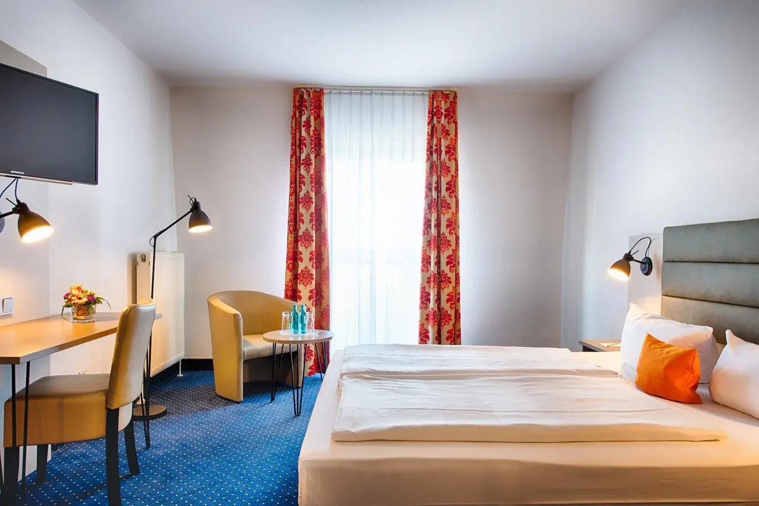 Bedroom, Bed in ACHAT Hotel Zwickau Bedroom, Bed in ACHAT Hotel Zwickau