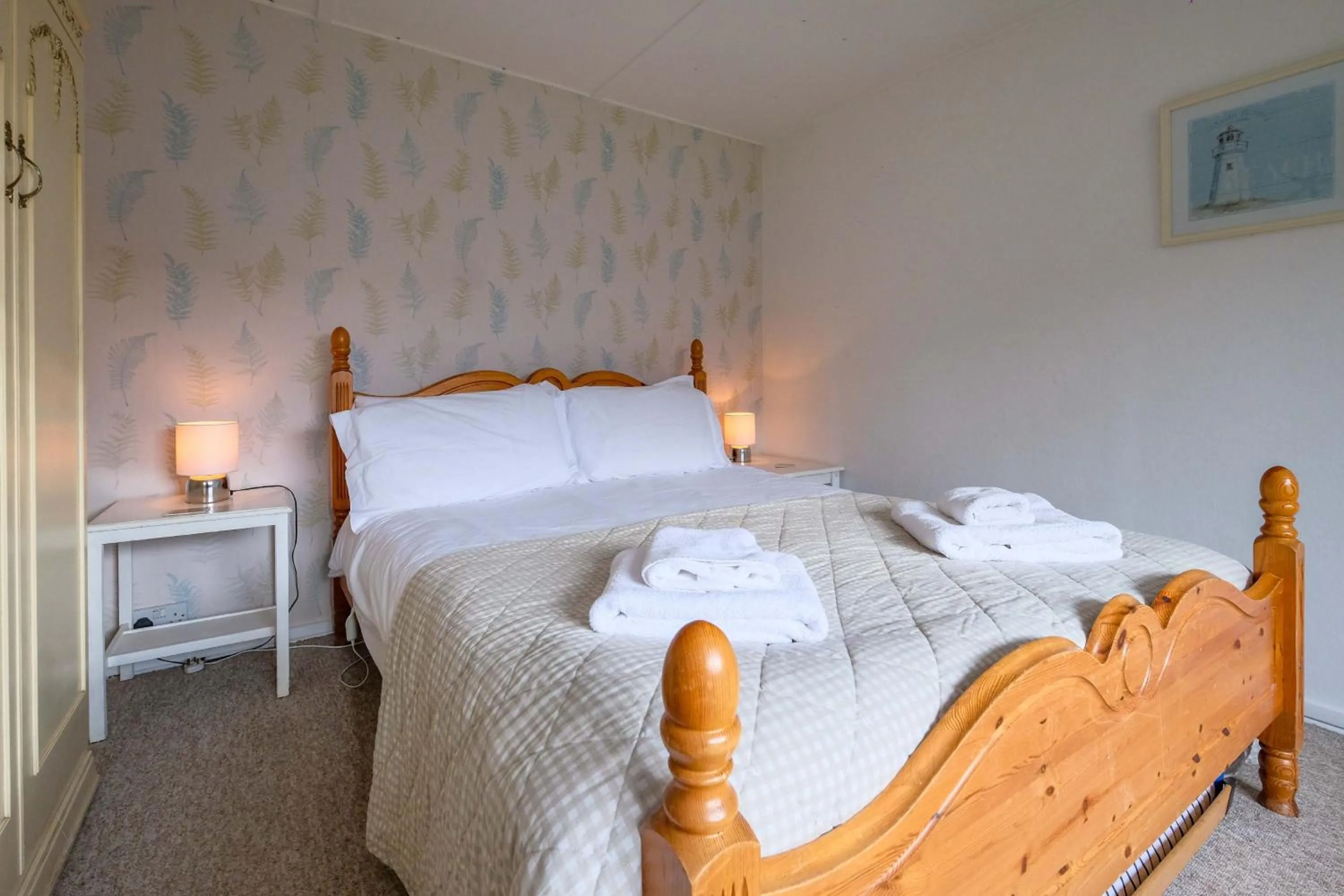 Property building, Bed in Beaver Cottage