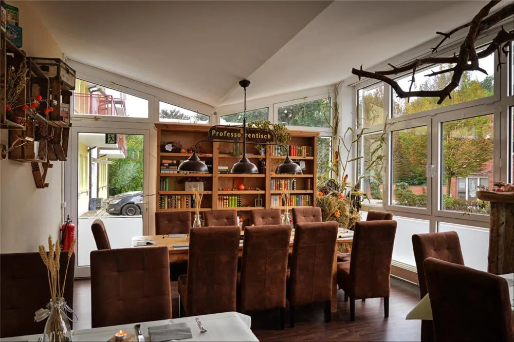 Restaurant/places to eat in Hotel Zur Linde