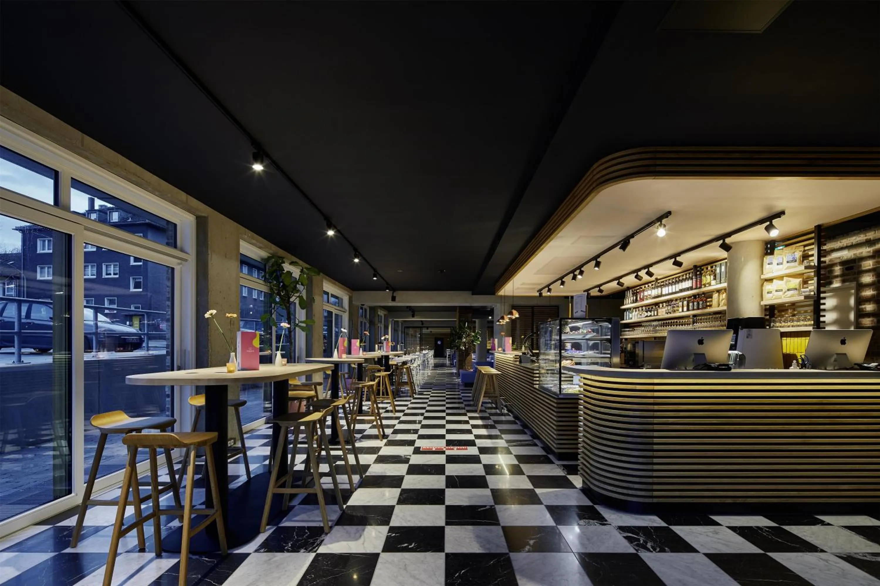 Restaurant/places to eat in Flowers Hotel Essen