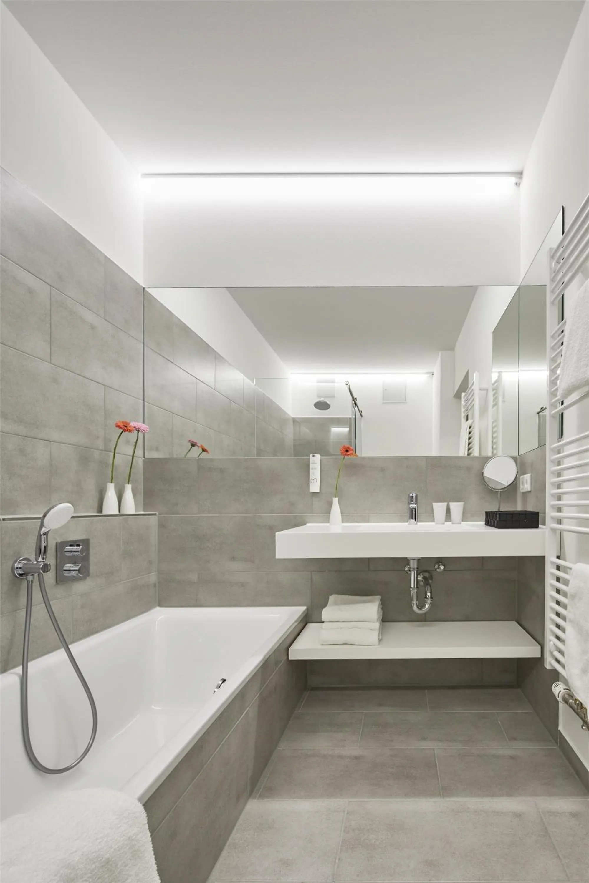 Bathroom in Flowers Hotel Essen