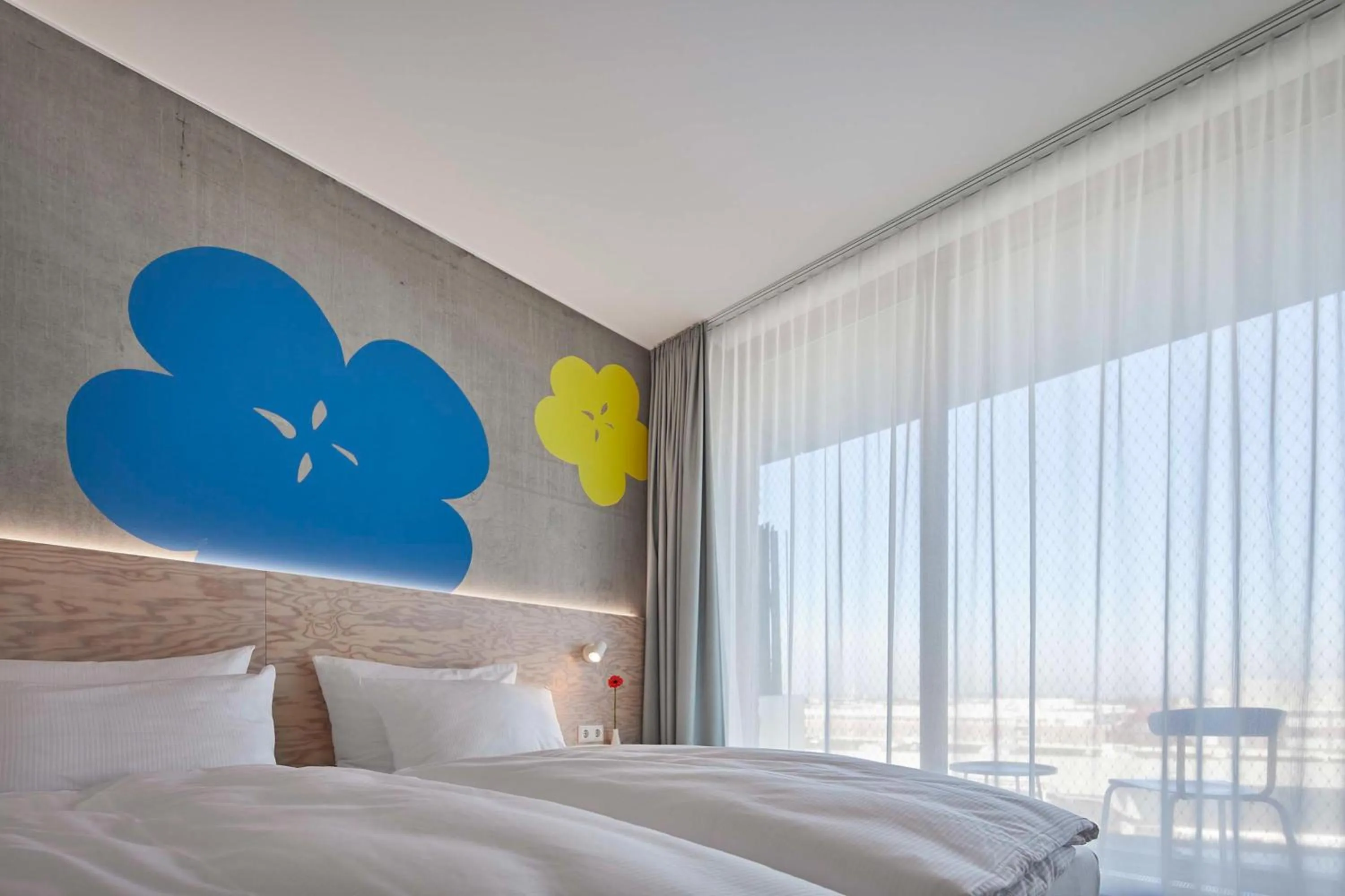 Bedroom, Bed in Flowers Hotel Essen