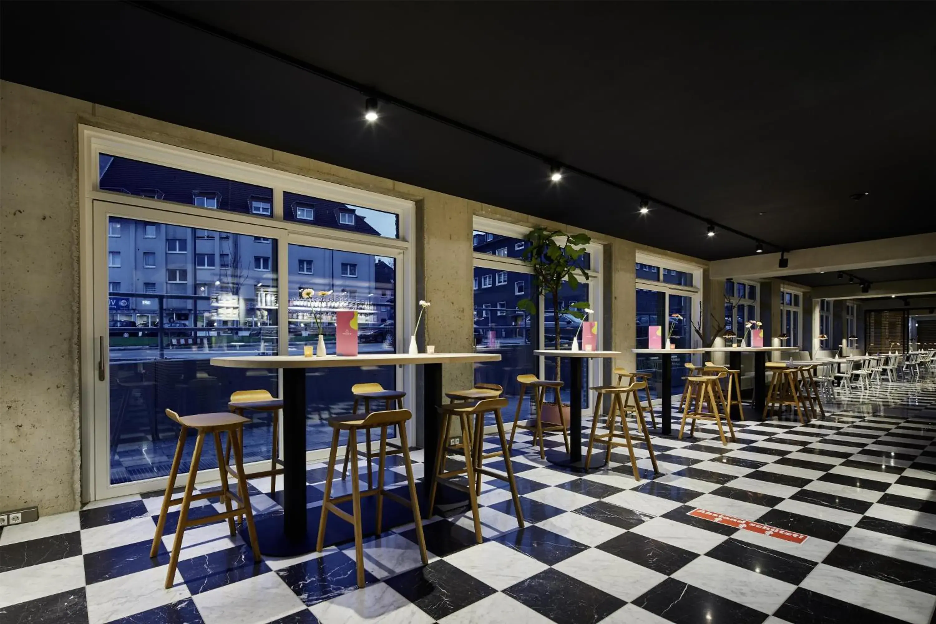 Restaurant/places to eat in Flowers Hotel Essen Restaurant/places to eat in Flowers Hotel Essen