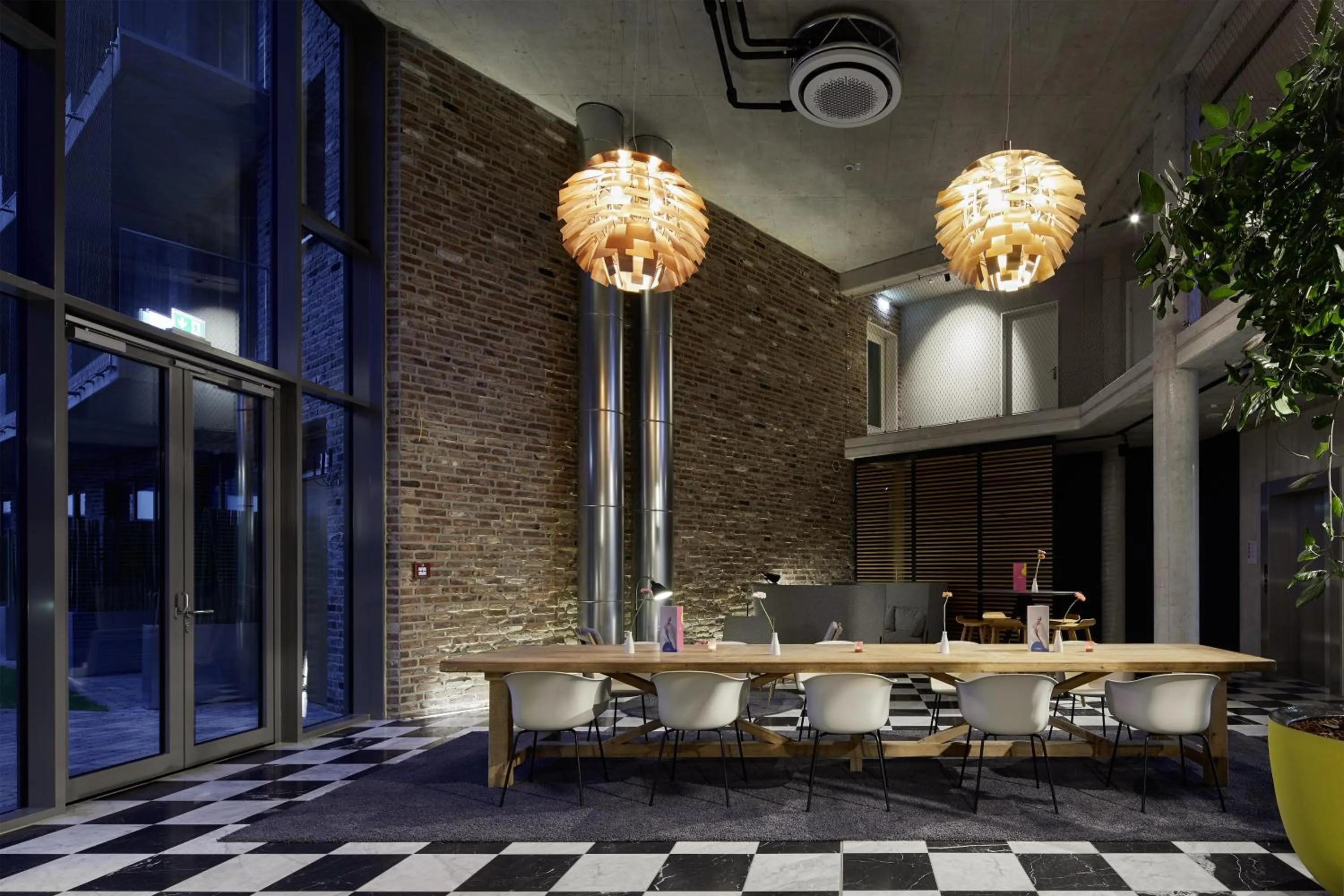 Lobby or reception in Flowers Hotel Essen