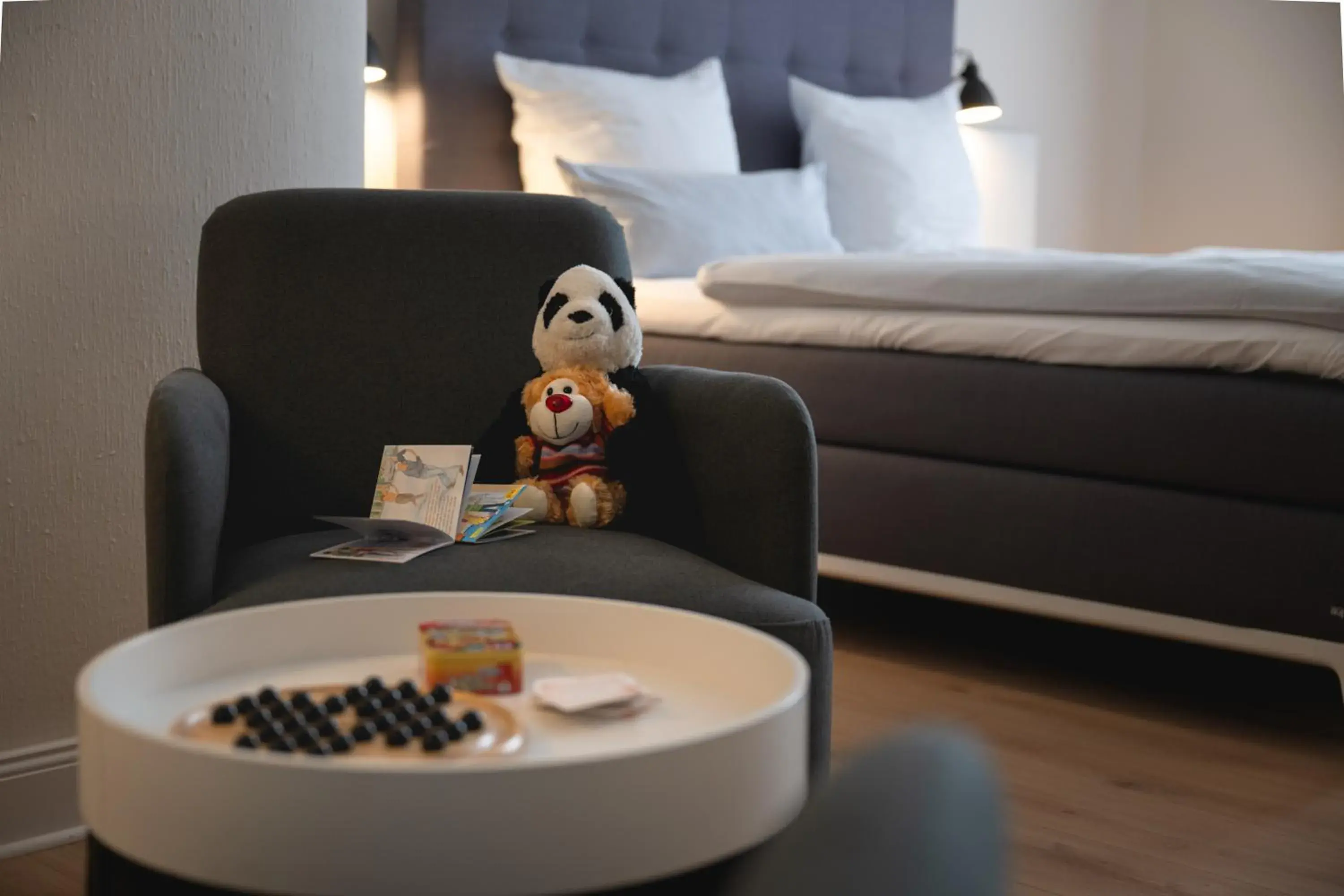 Street view, Bed in Rheinhotel Dreesen Street view, Bed in Rheinhotel Dreesen