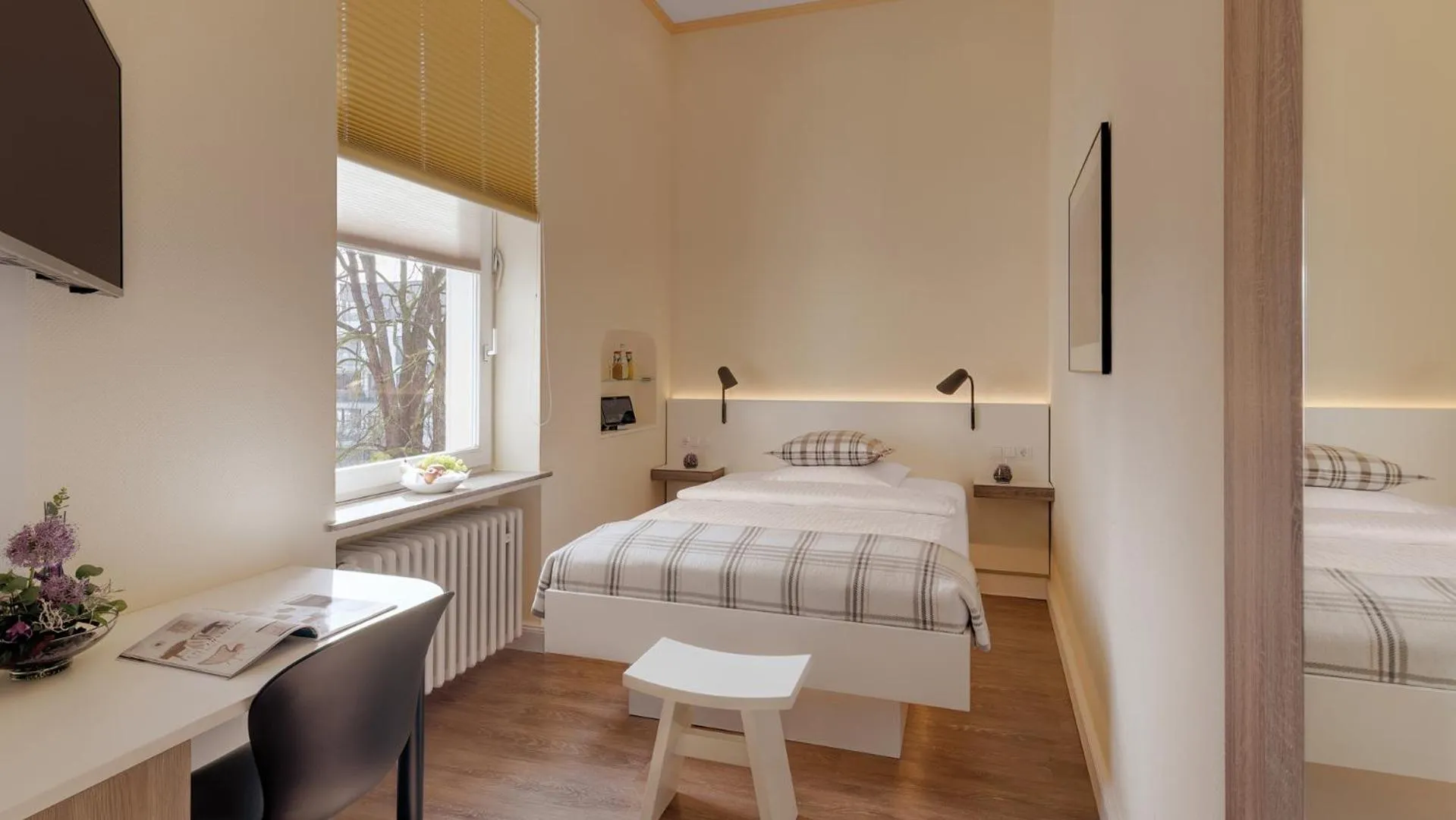 Bedroom, Bed in Rheinhotel Dreesen