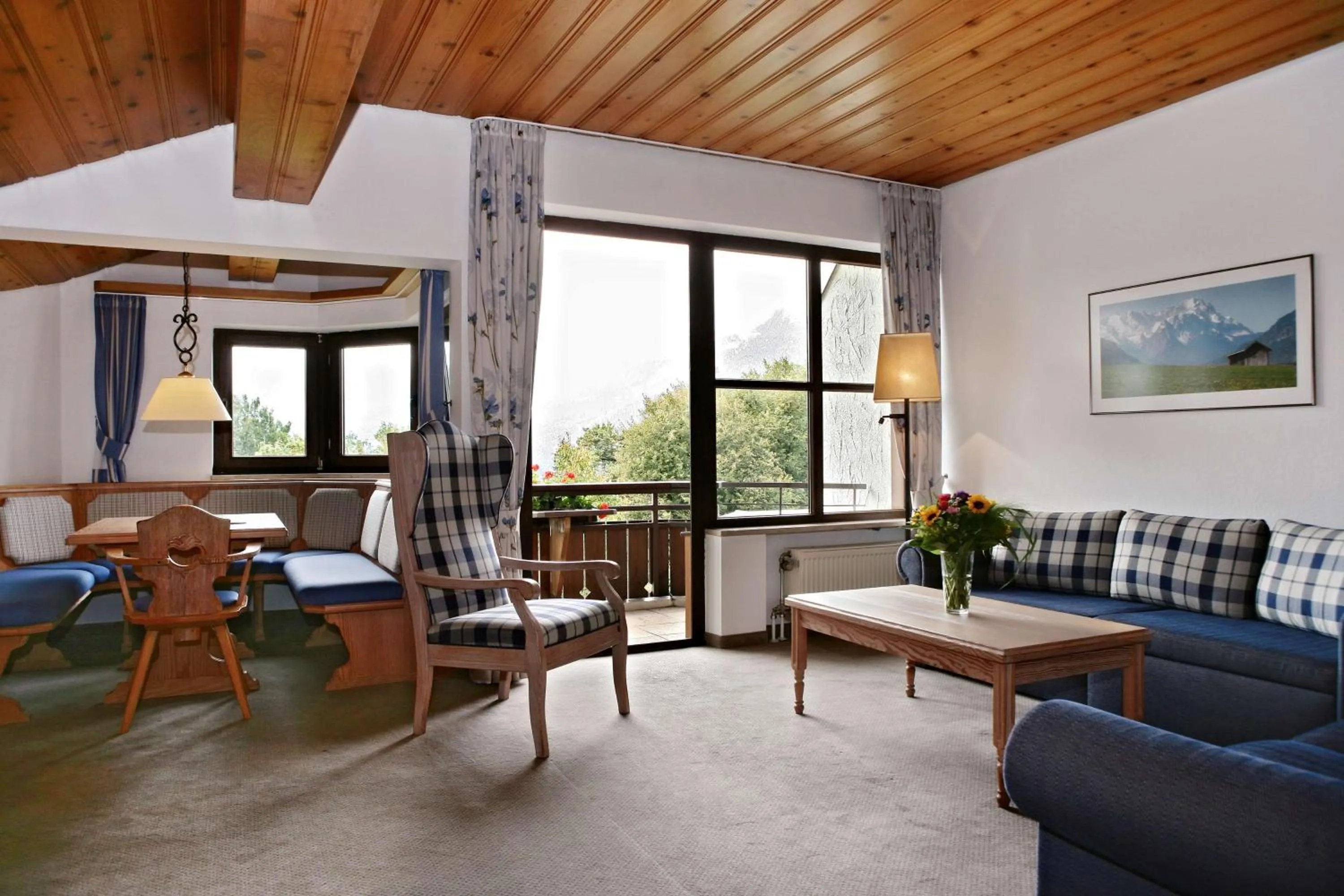 Photo of the whole room in Dorint Sporthotel Garmisch-Partenkirchen