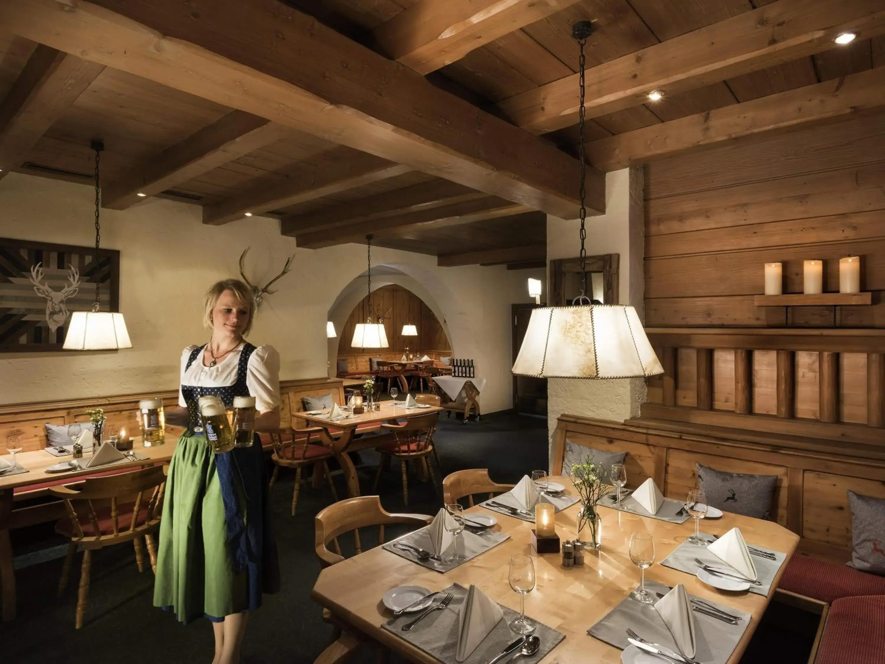 Restaurant/places to eat in Mercure Hotel Garmisch Partenkirchen Restaurant/places to eat in Mercure Hotel Garmisch Partenkirchen