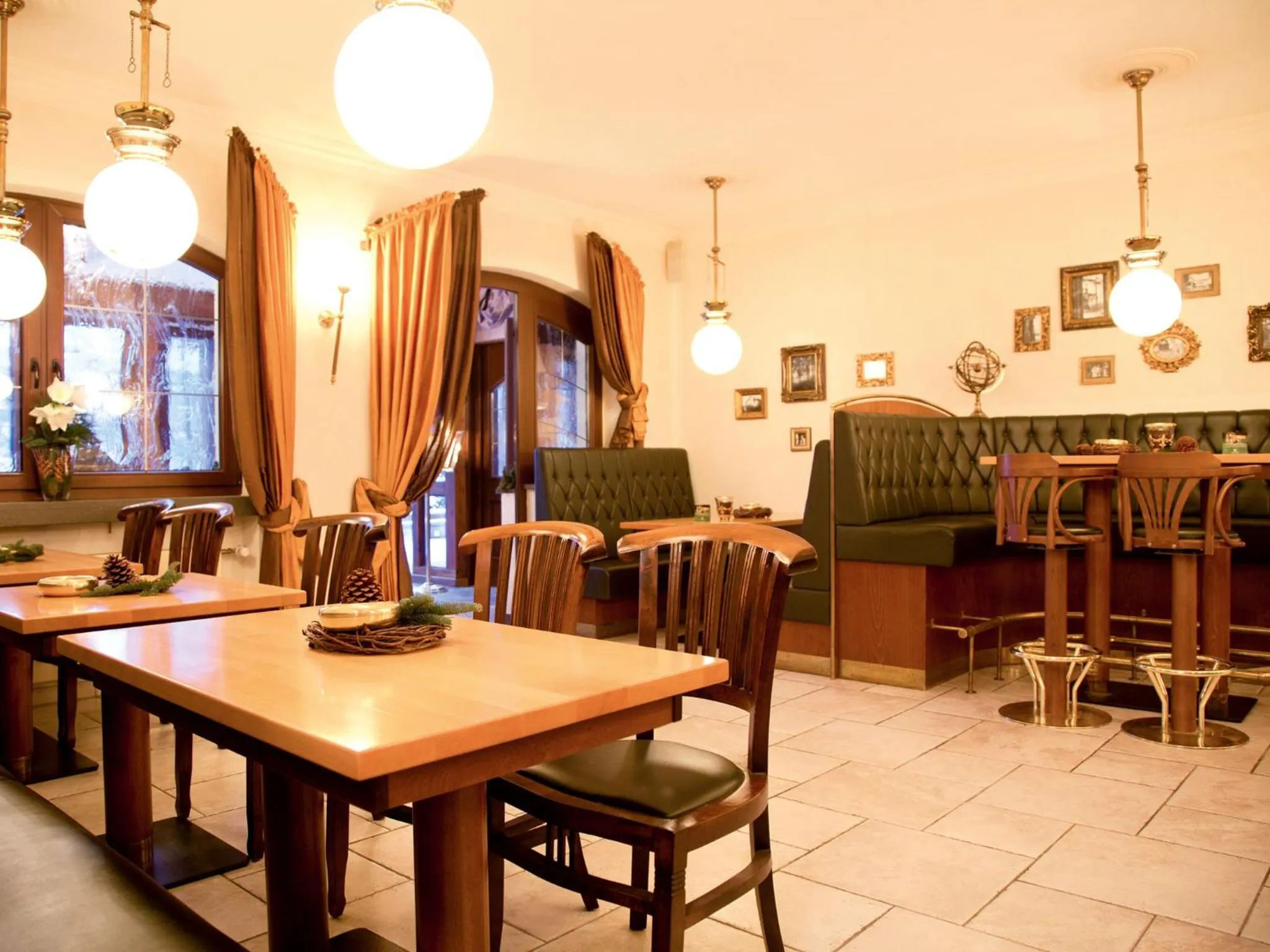 Lounge or bar in Naturresort Tannenhof GmbH