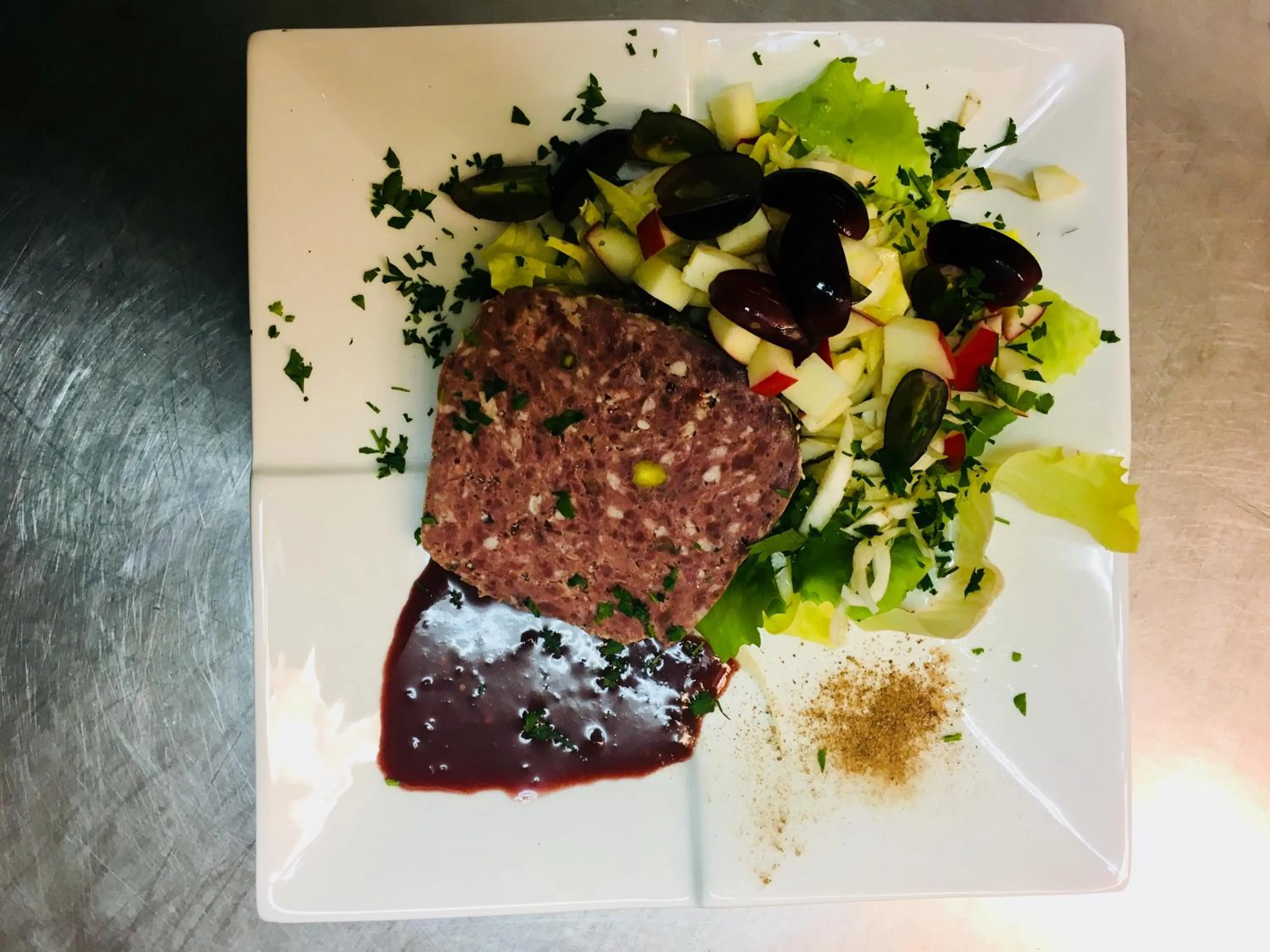 Food in Hotel-Restaurant Zum Onkel Jonathan