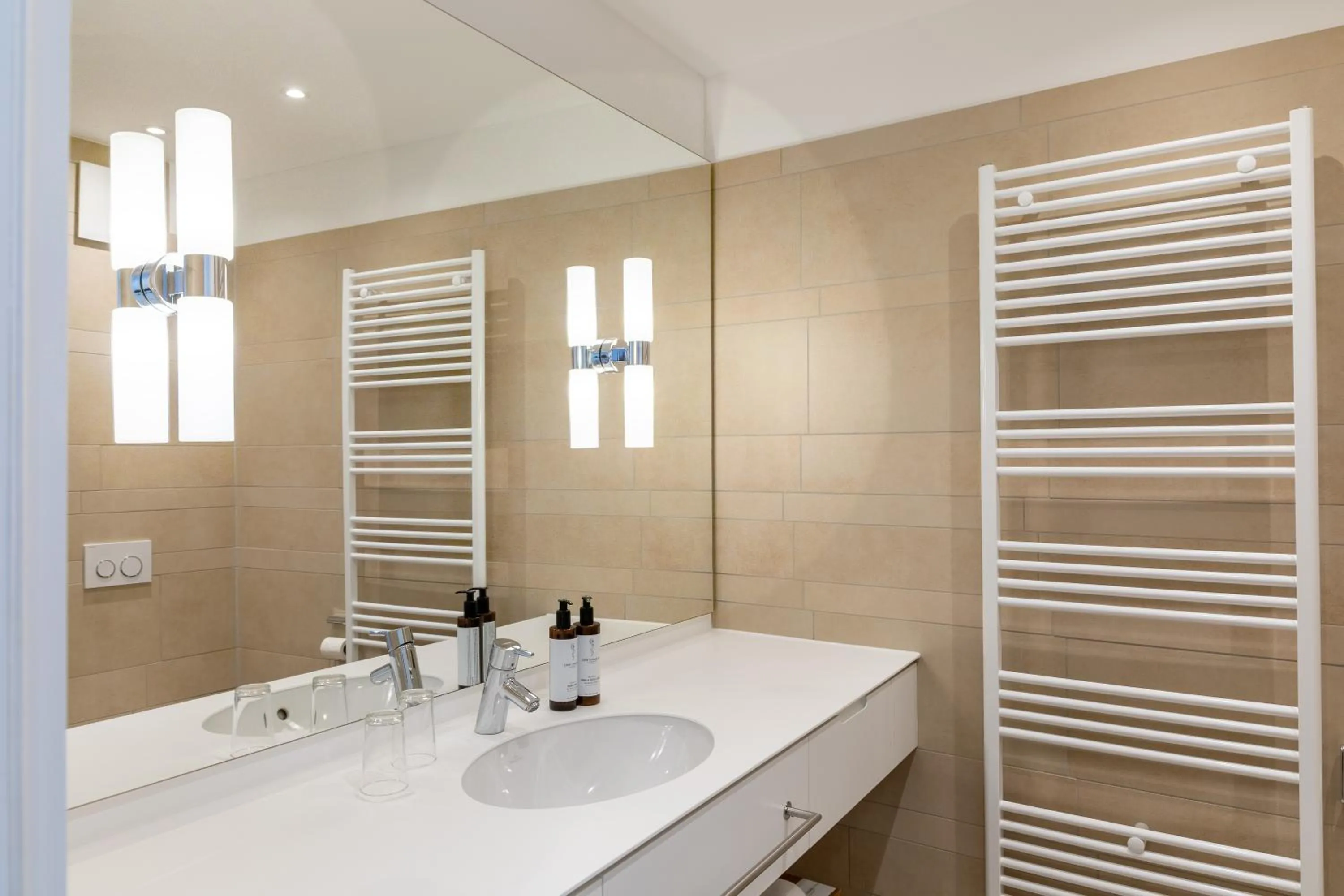 Bathroom in Hotel Alma Am Anger