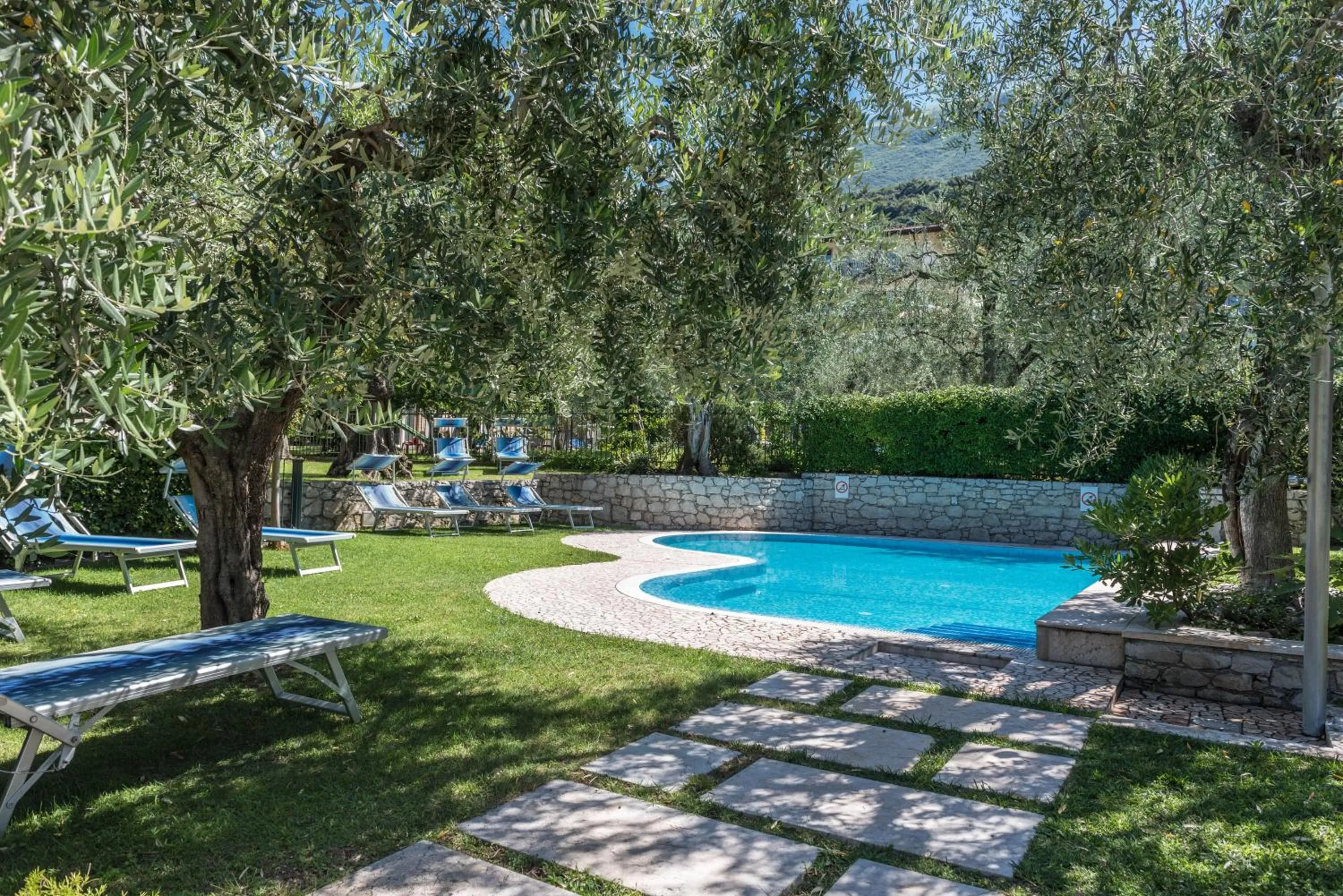 Property building in appartamento casa stefi n1