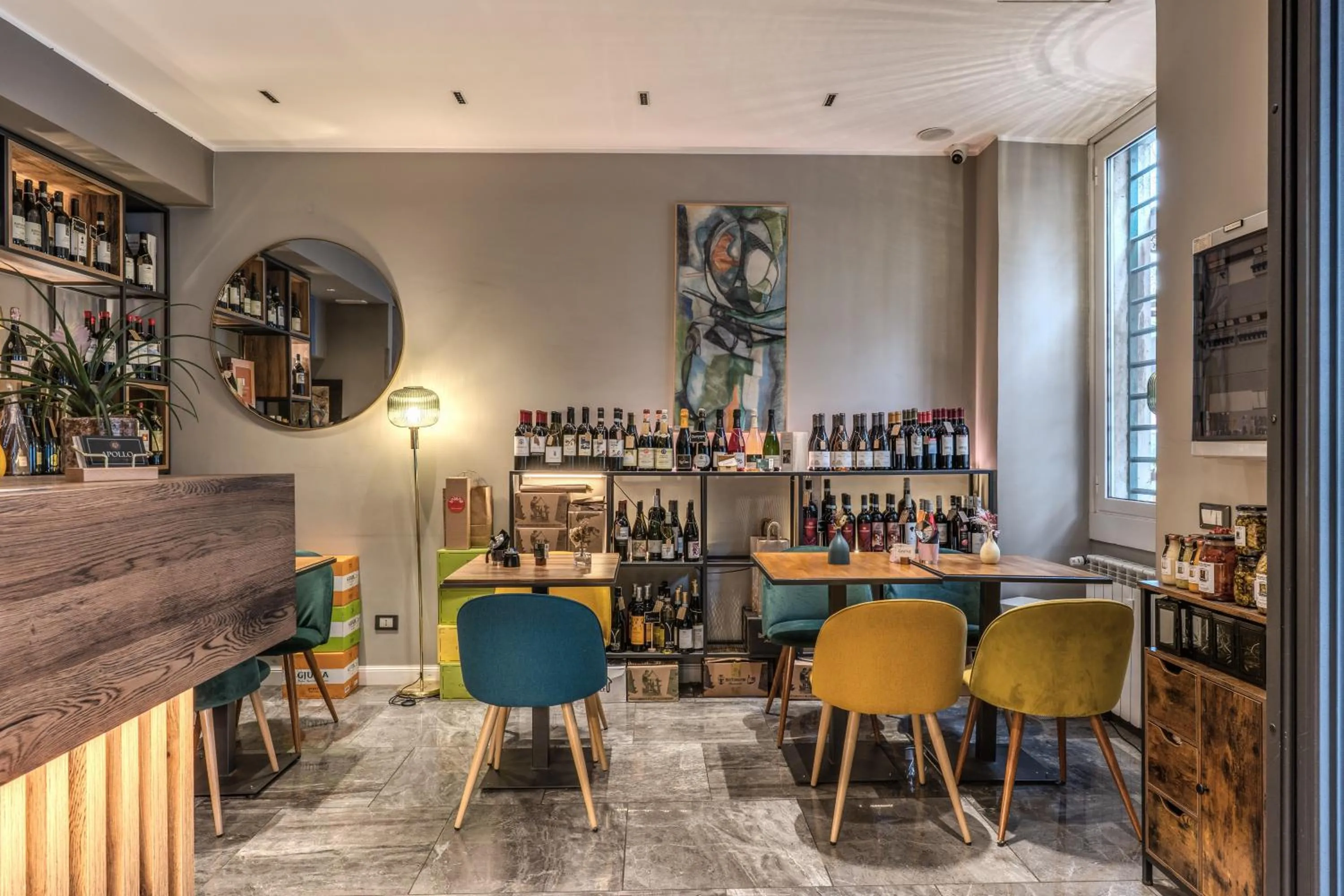 Restaurant/places to eat in Apollo Boutique Hotel