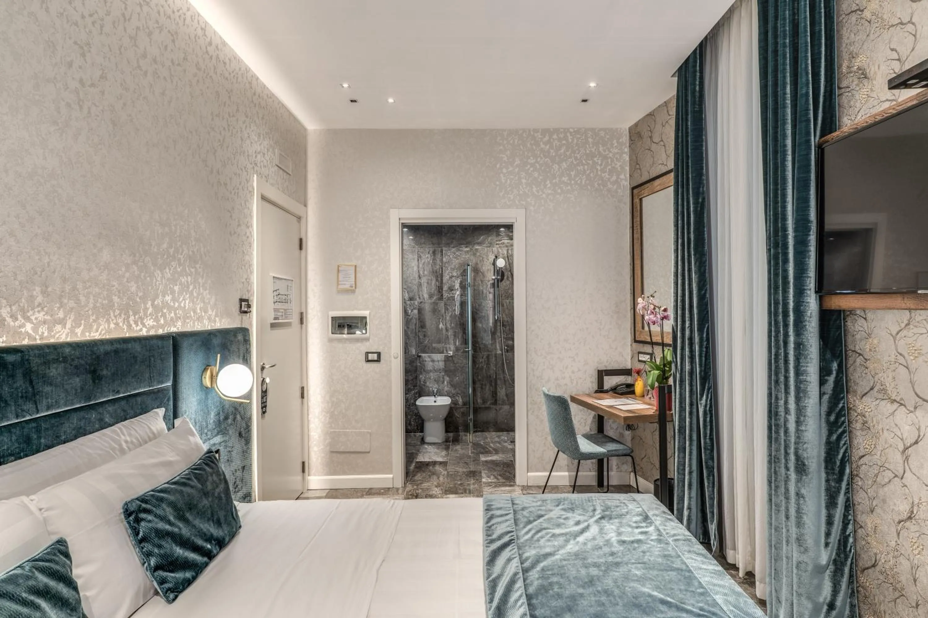 Bathroom, Bed in Apollo Boutique Hotel